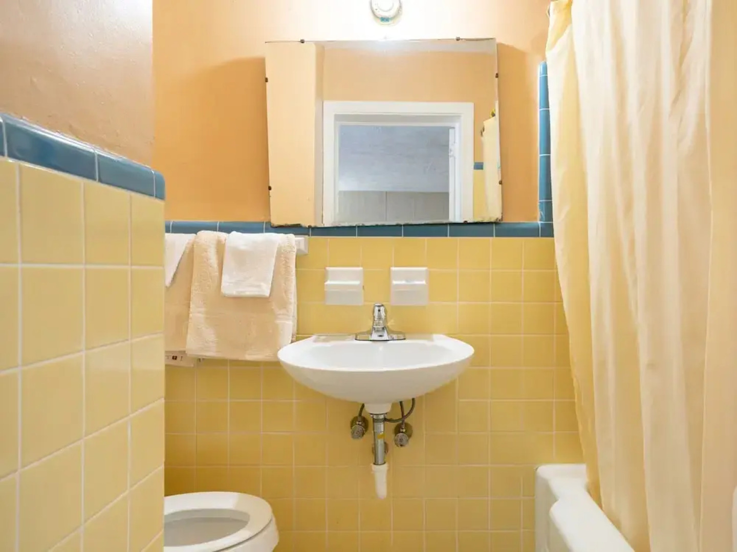 OYO Hotel Rowland I-95