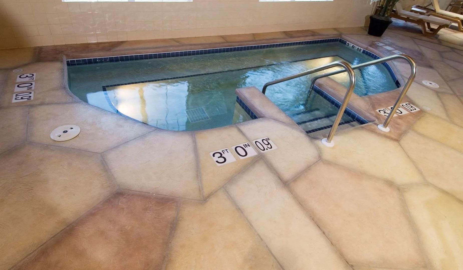 Country Inn & Suites by Radisson, Green Bay East, WI