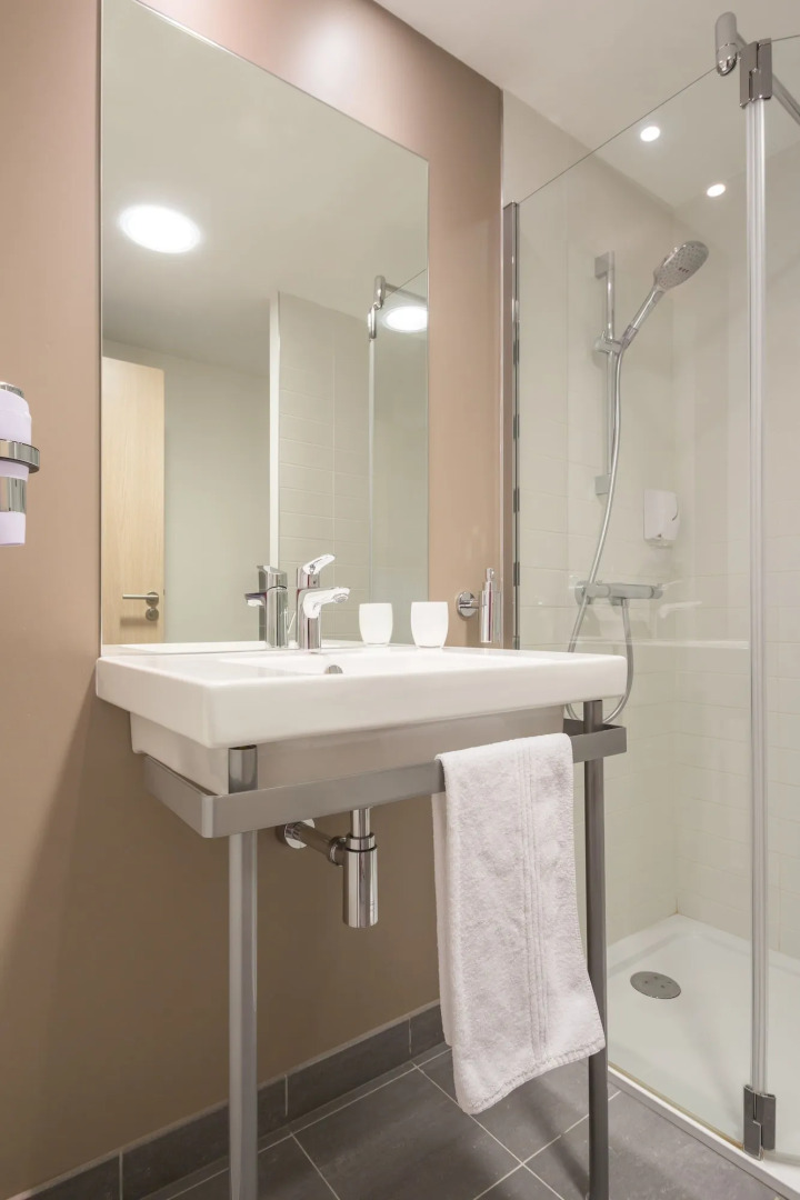 Hôtel Akena Reims Bezannes