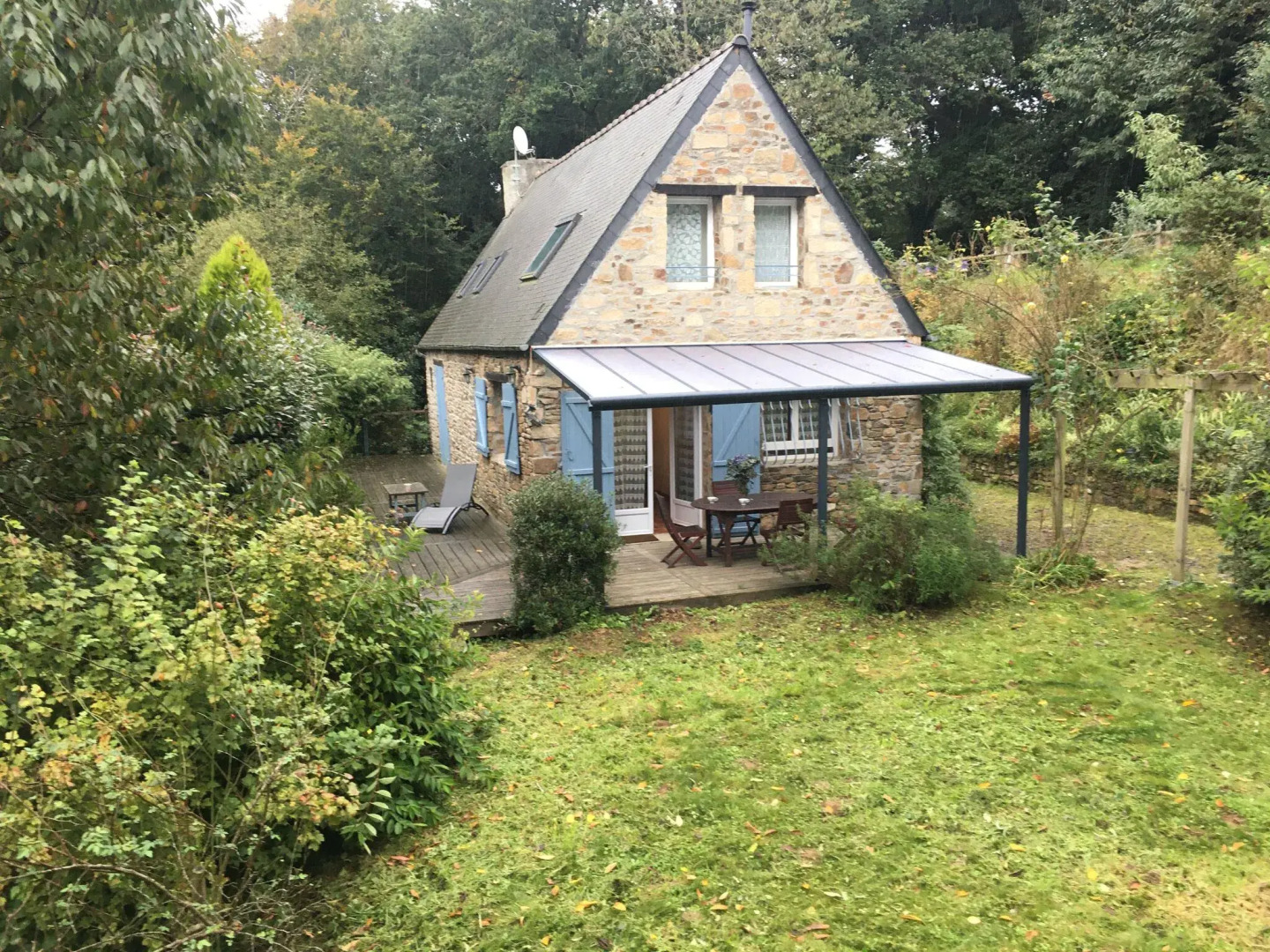 Holiday Home Near Rosa Granite Coast Beaches