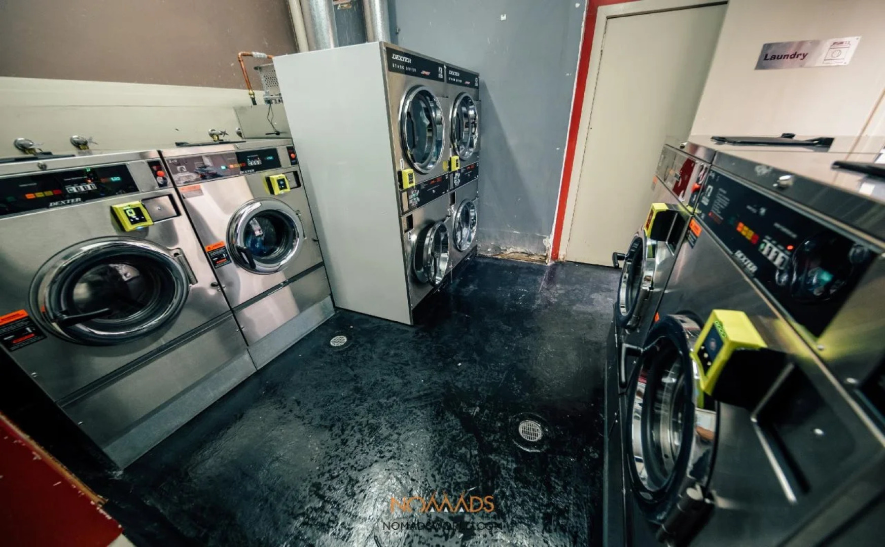 Nomads Melbourne Backpackers