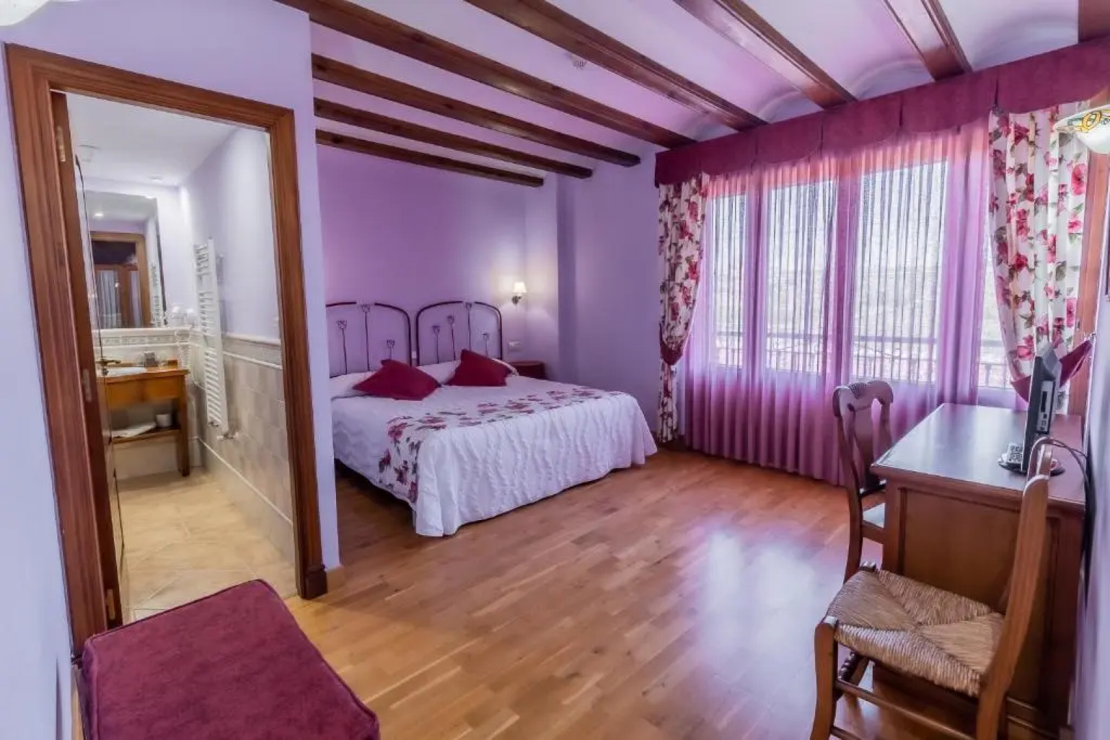 Hotel Puerta Sepúlveda by Bossh Hotels