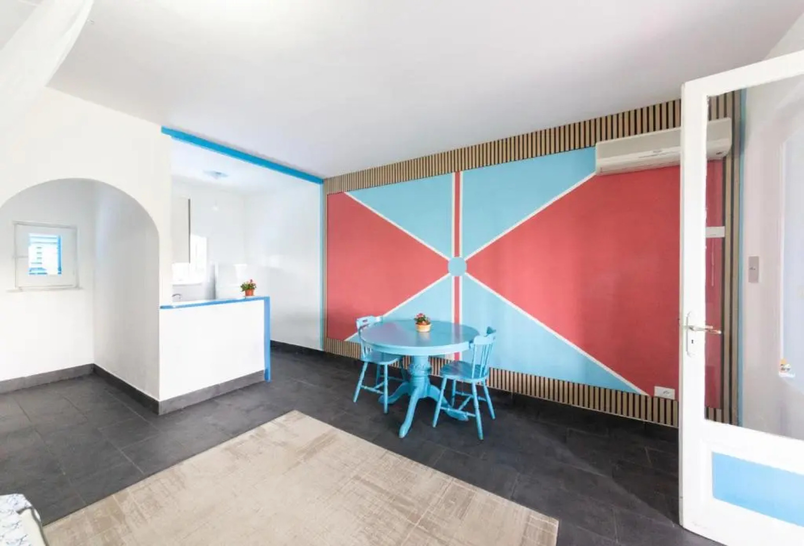 Holiday Eolie Village