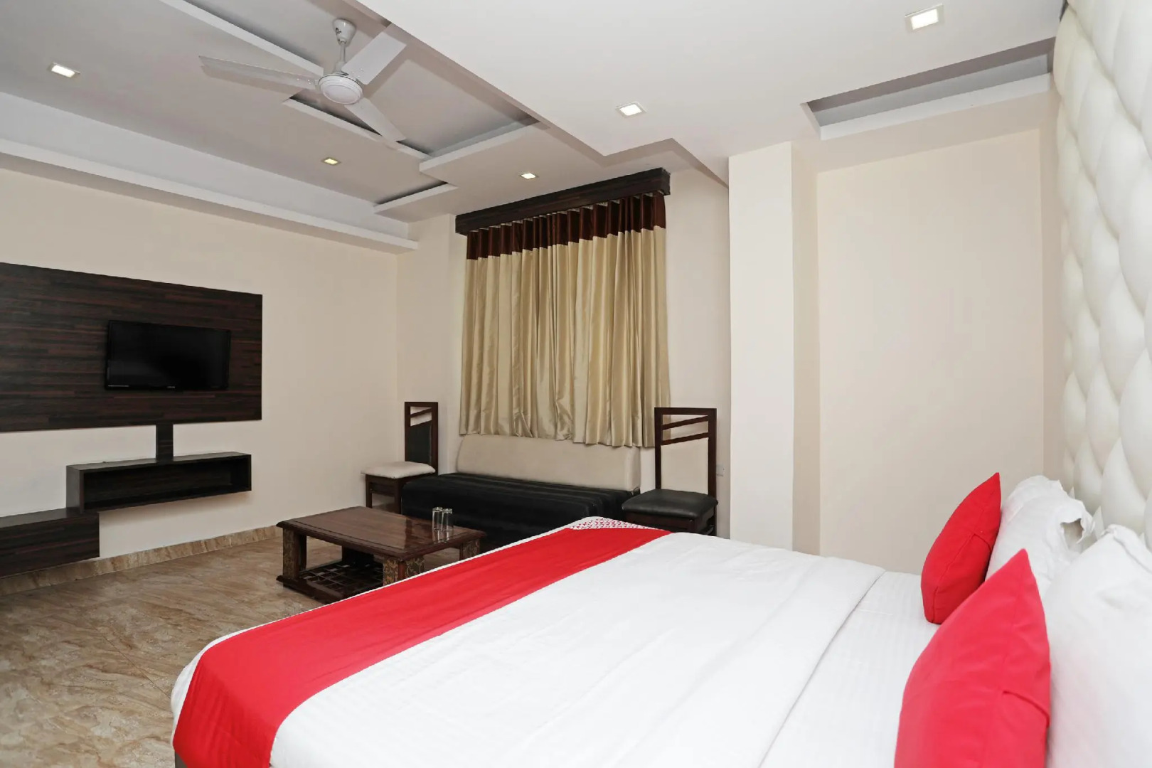 OYO 5183 Hotel Subhadra Residency