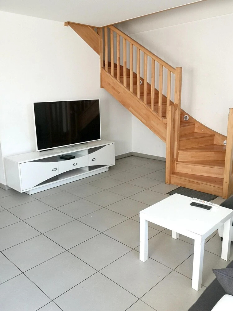 House with 2 Bedrooms in Tigery, with Enclosed Garden And Wifi