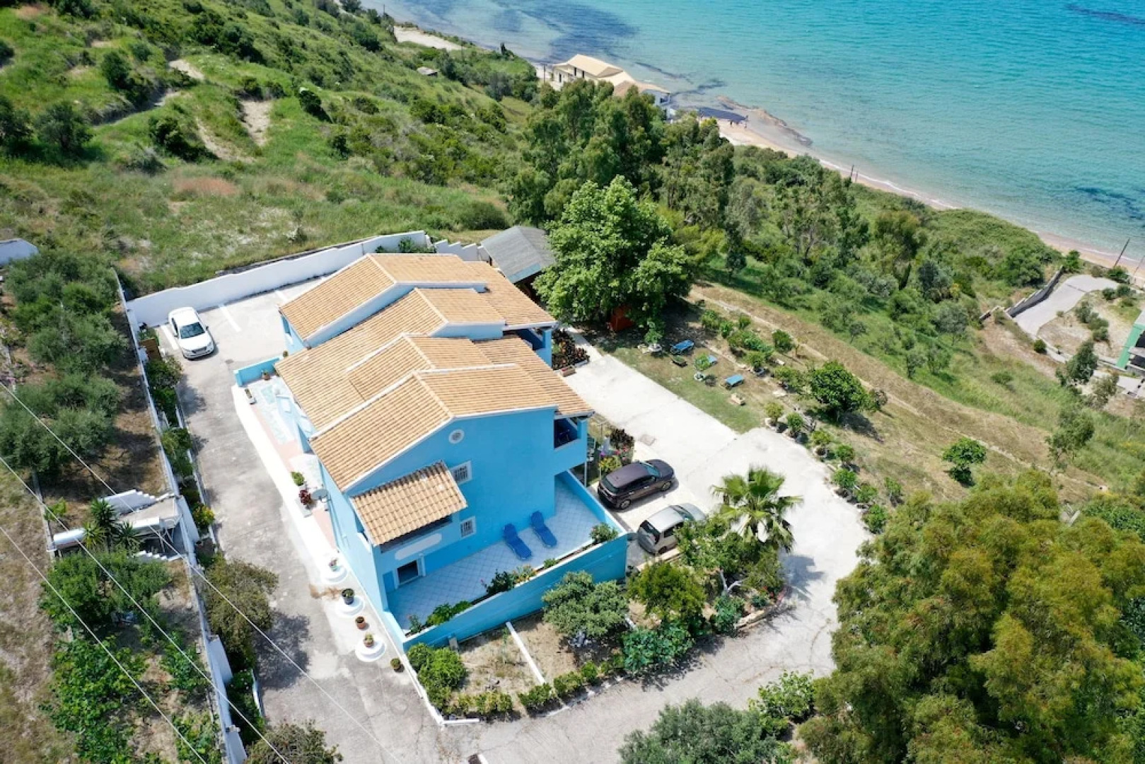 Agios Georgios - 2 Beds - Sleeps 5 - Free Parking