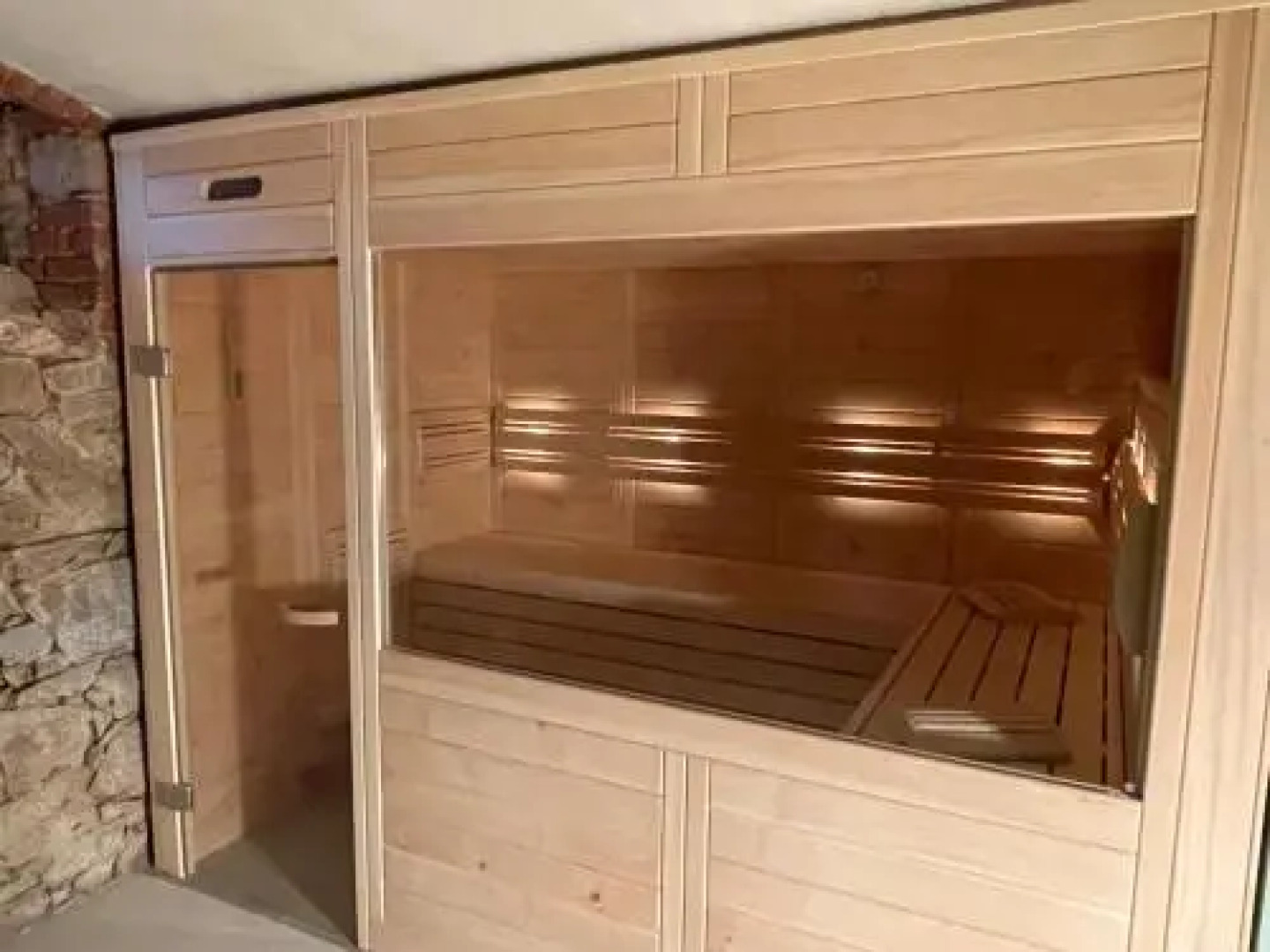 Hotel Und Restaurant Waldhaus