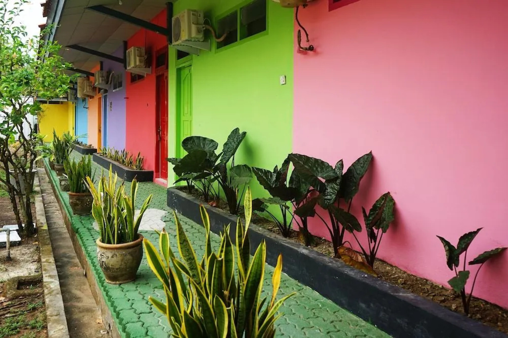 OYO 1148 Pelangi Hotel New Teluk Uber