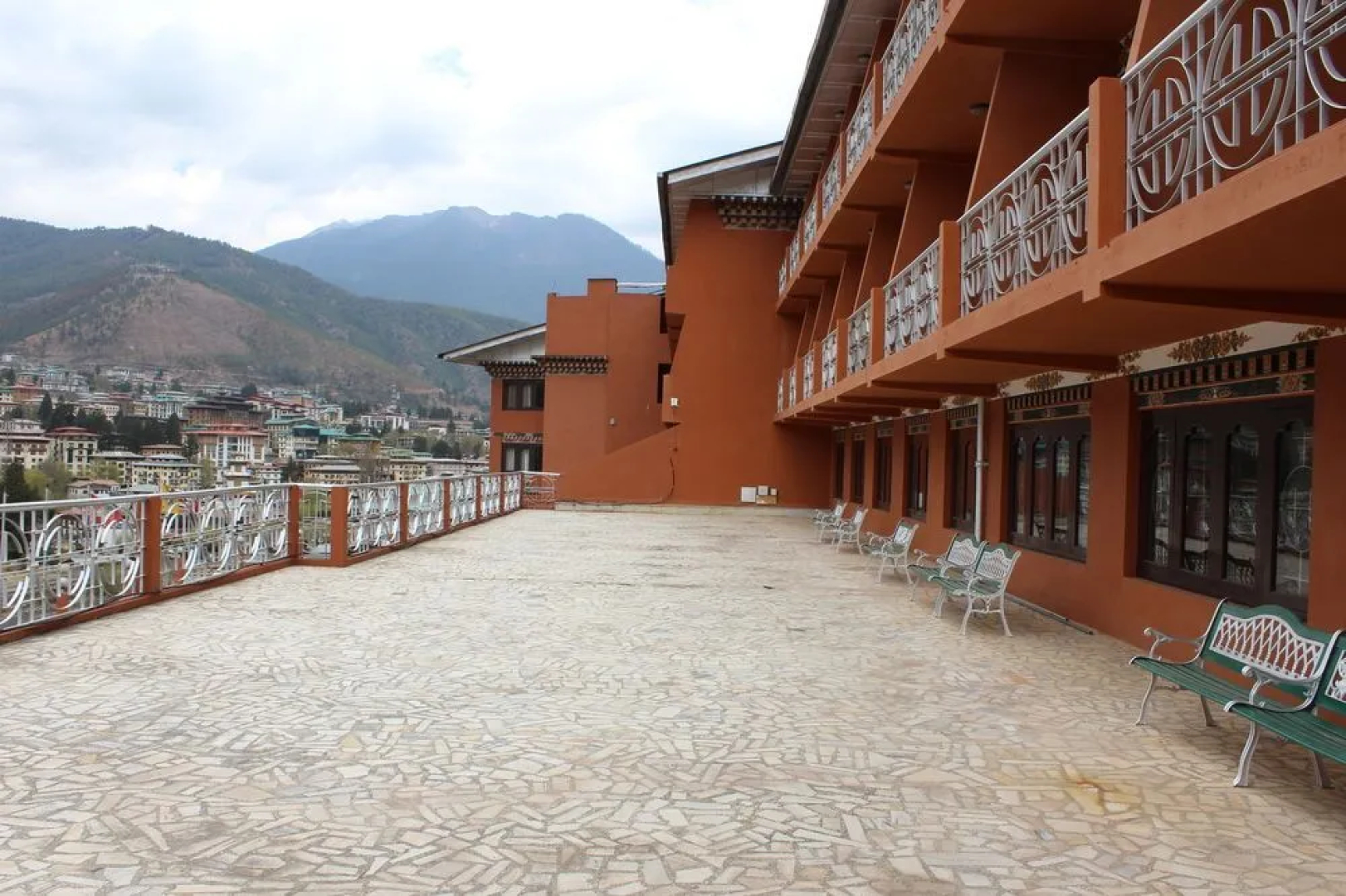 Hotel River View