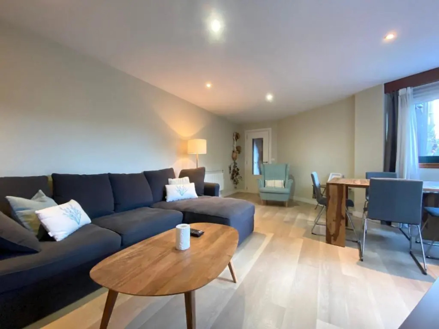 sabaris -BAIONA a 200 metros de Playa Ladeira