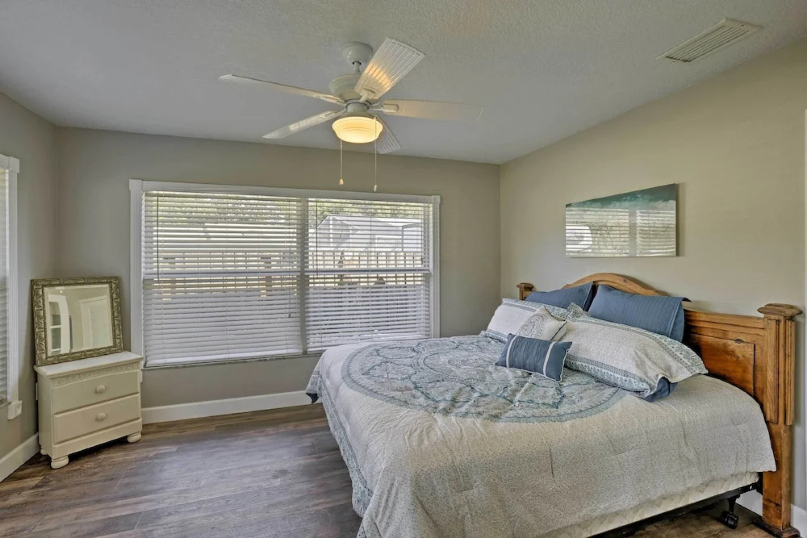 Dock & Beautiful Views! Spacious Bellows Lake Gem