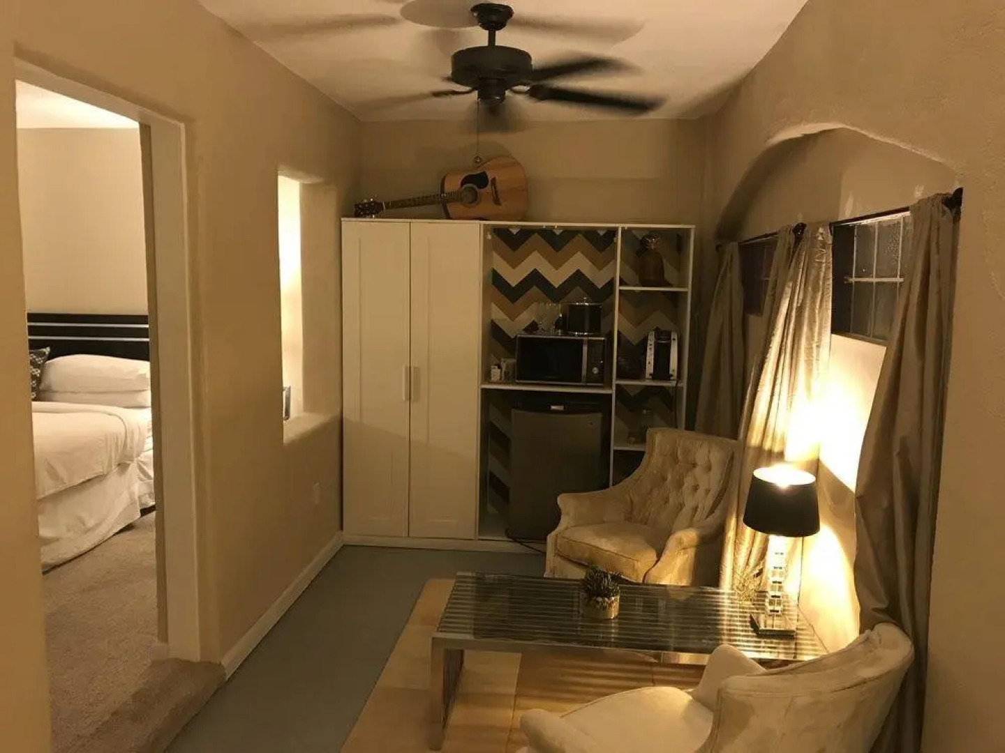 Posh Palm Springs Inn