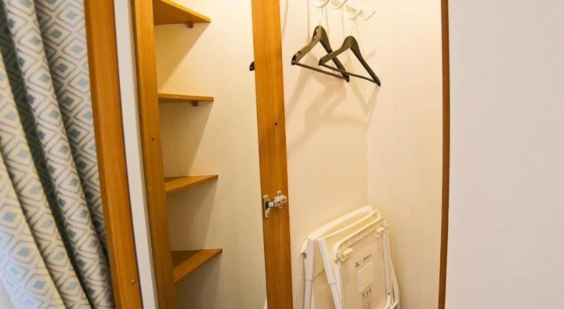 Parus Hostel
