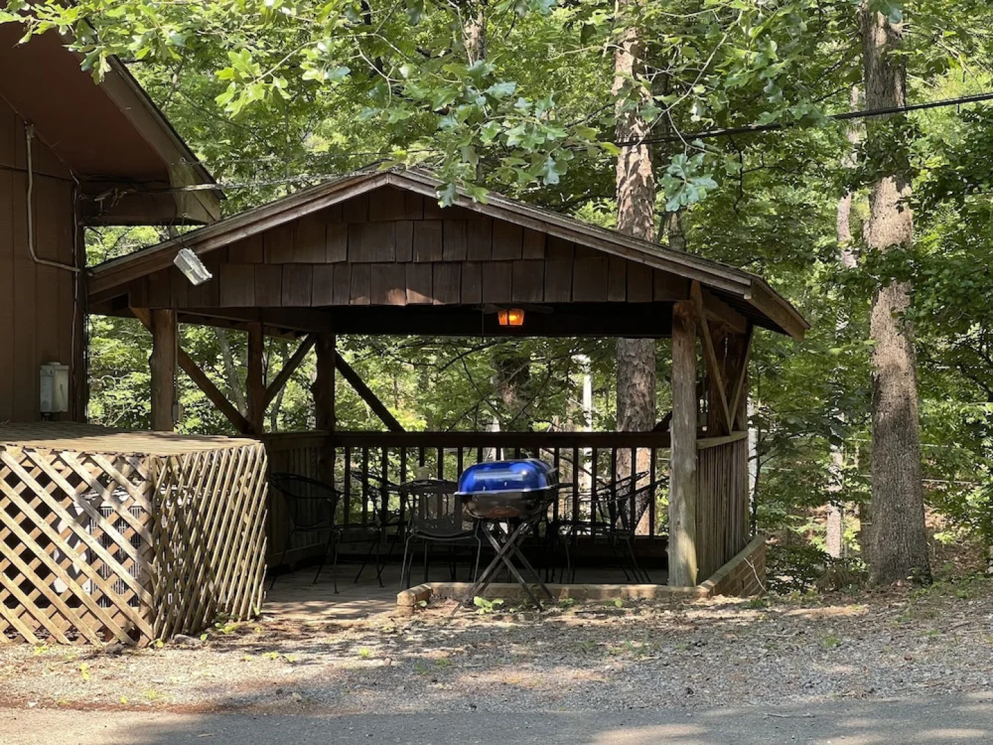 Mountain Harbor's four bedroom house by RedAwning