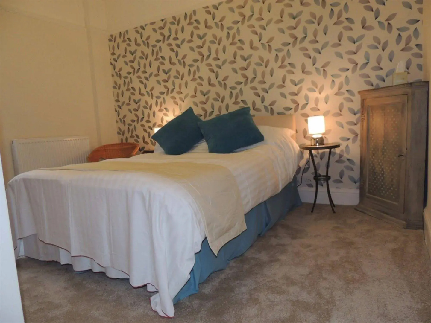 Woodlands Guest House