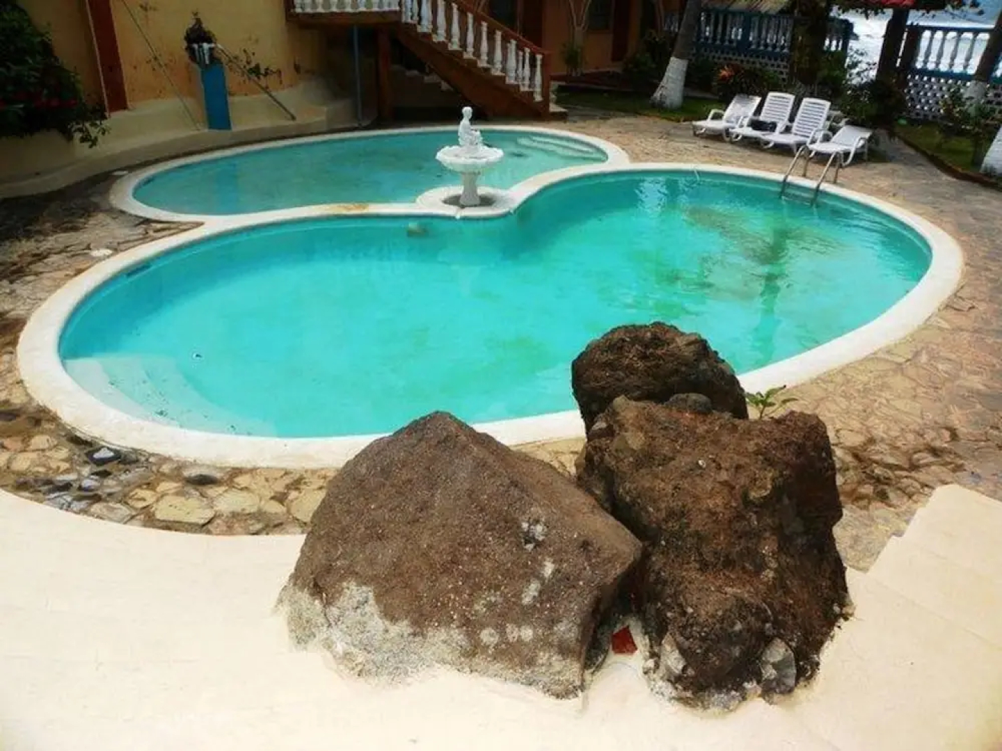 Torola Hotel & Beach Resort