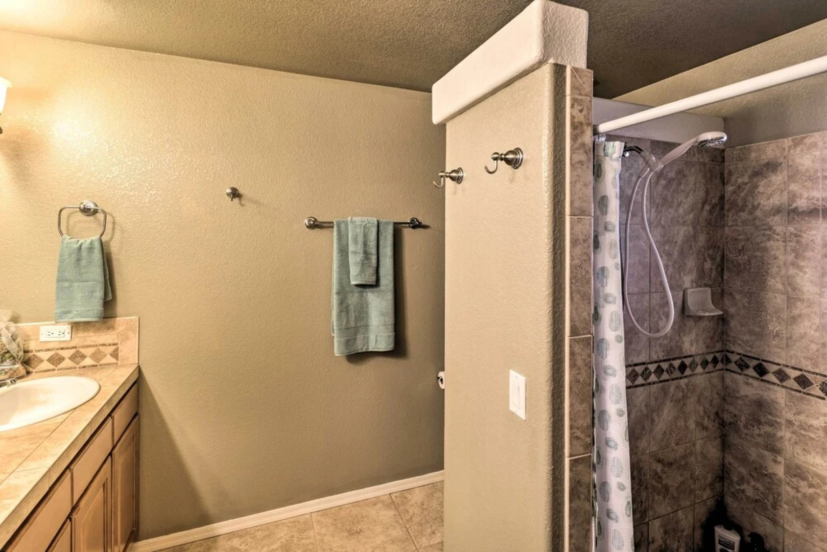 Fort Mohave Home < 8 Mi to Colorado River!