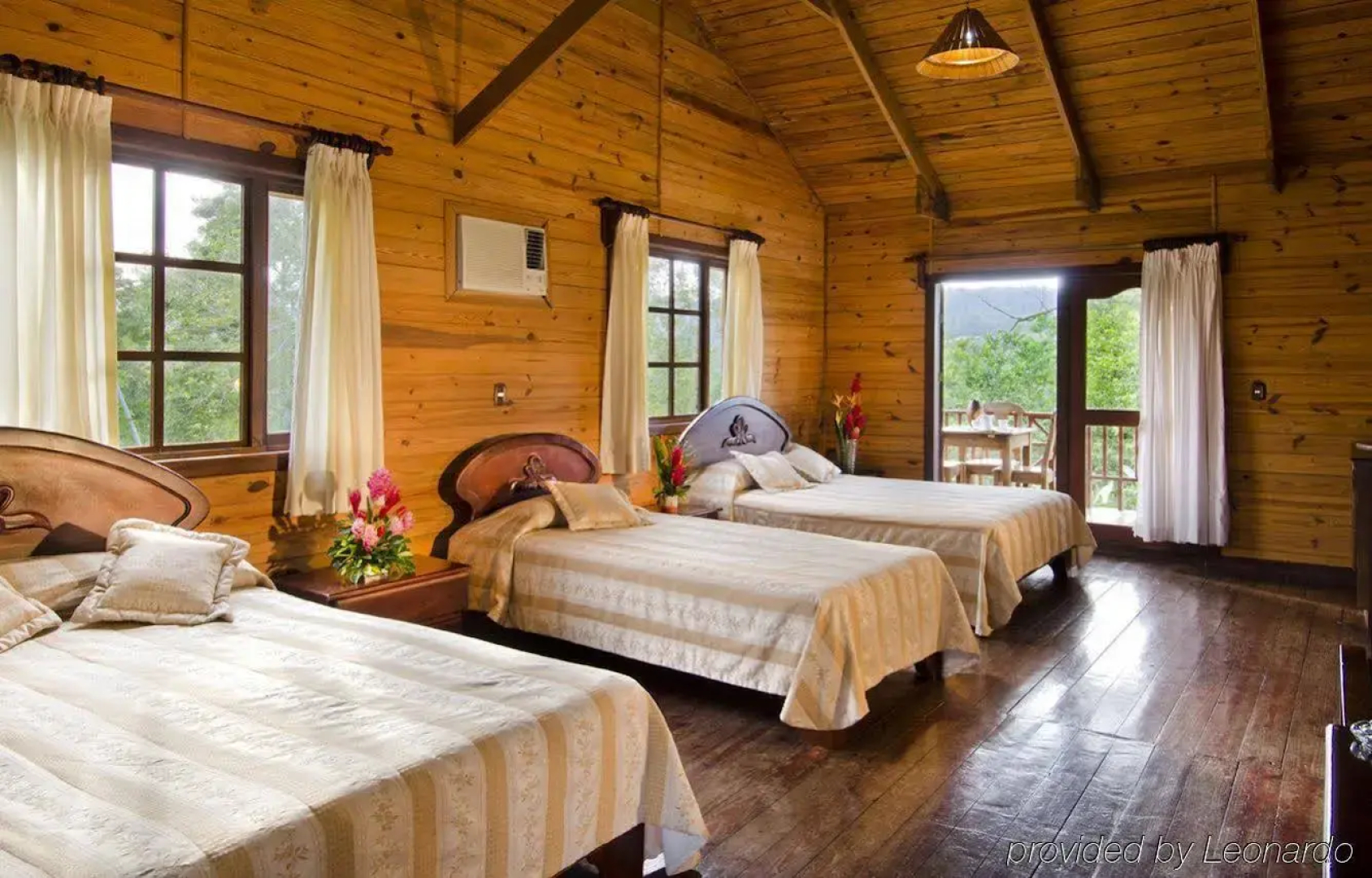 Montaña de fuego Mountain Resort & Spa