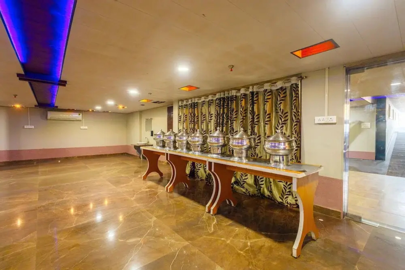 Treebo Saumendra Residency