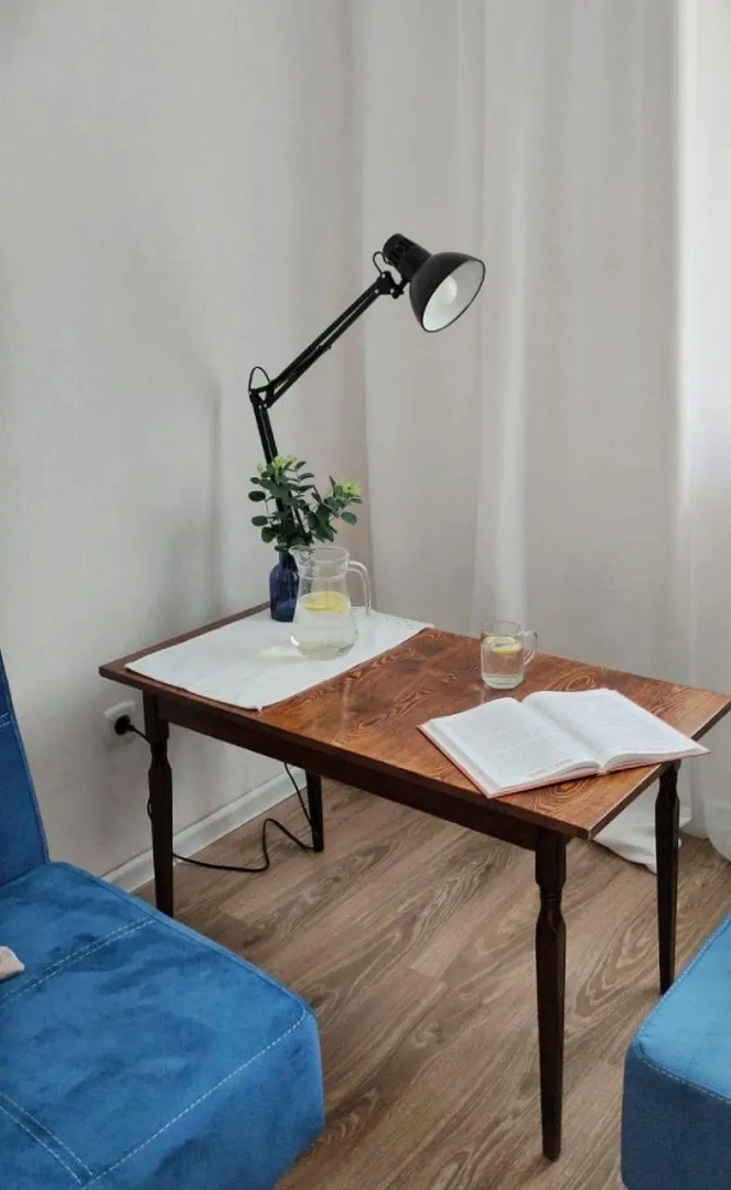 Солнечный эвкалипт на улице Крылова