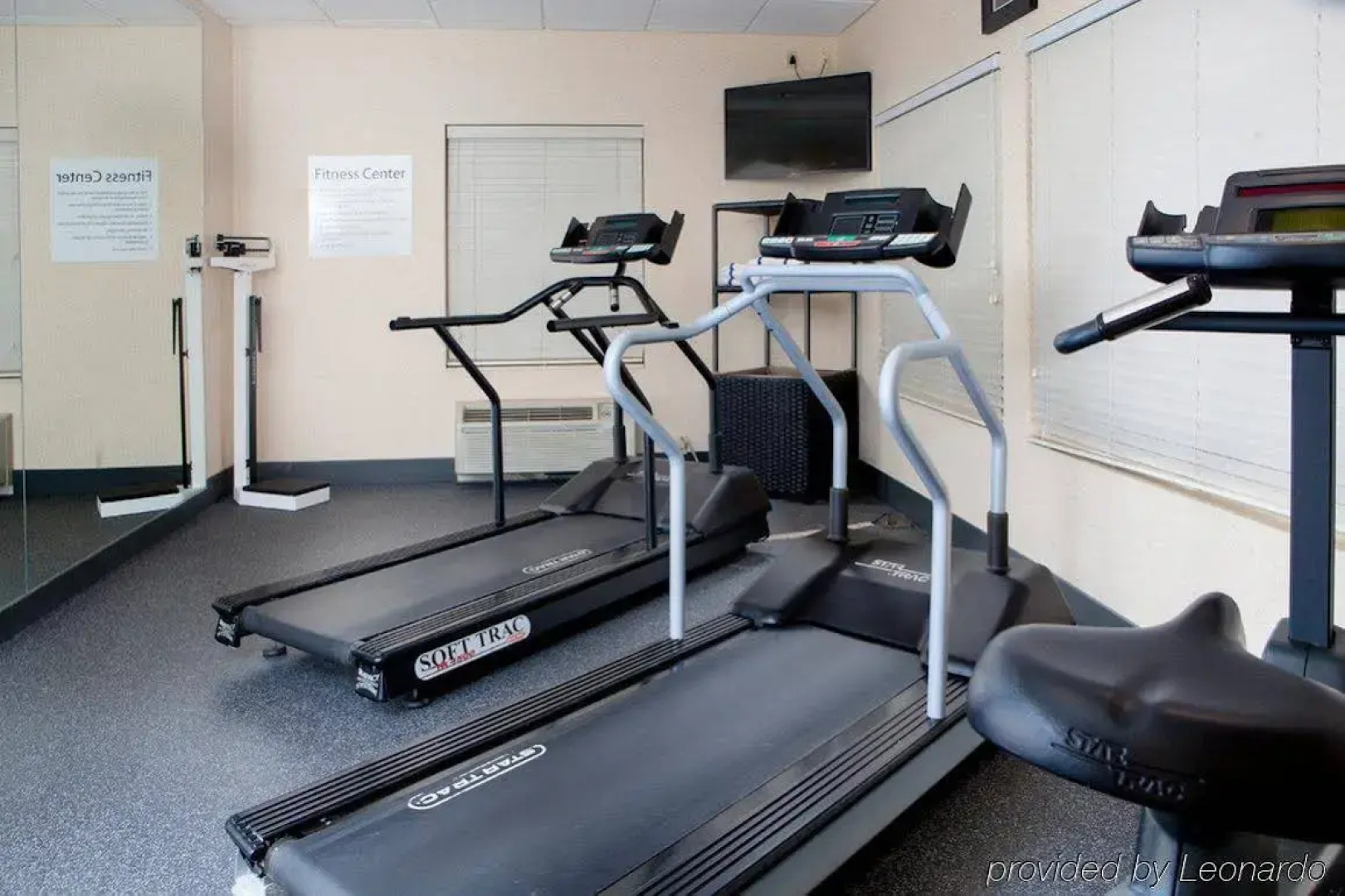 Holiday Inn Express & Suites Williamsburg by IHG