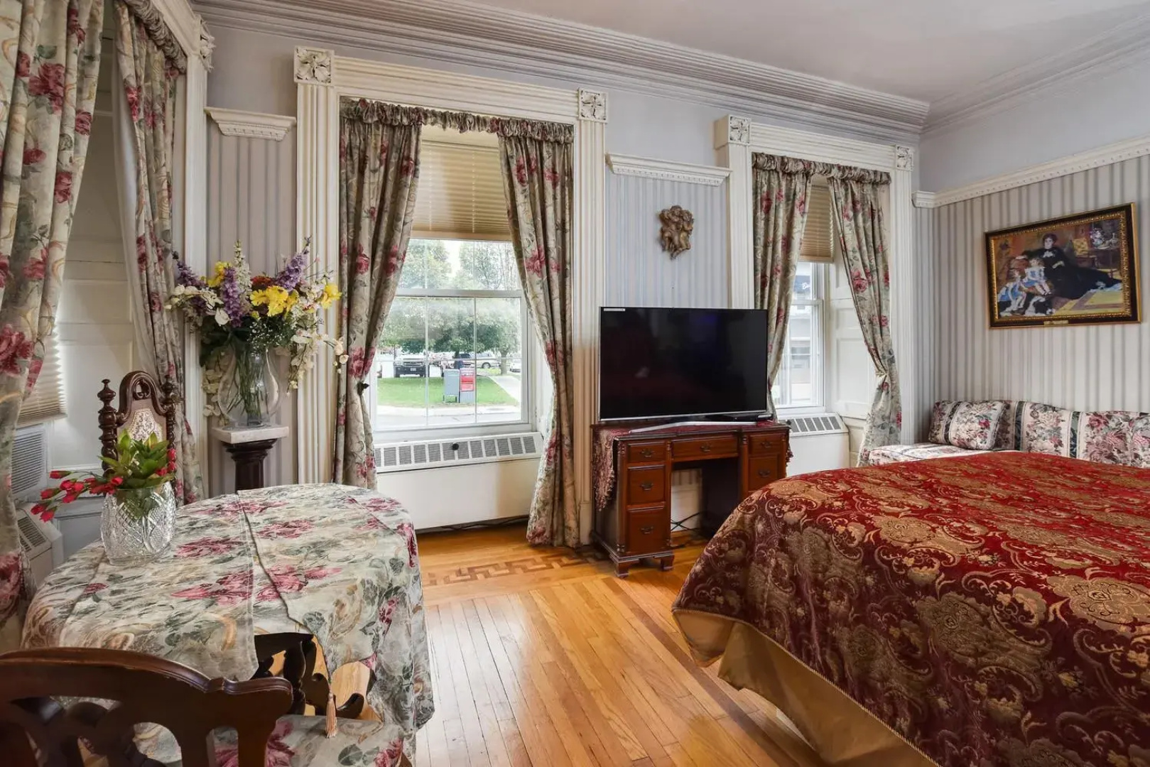 The Noble Suites