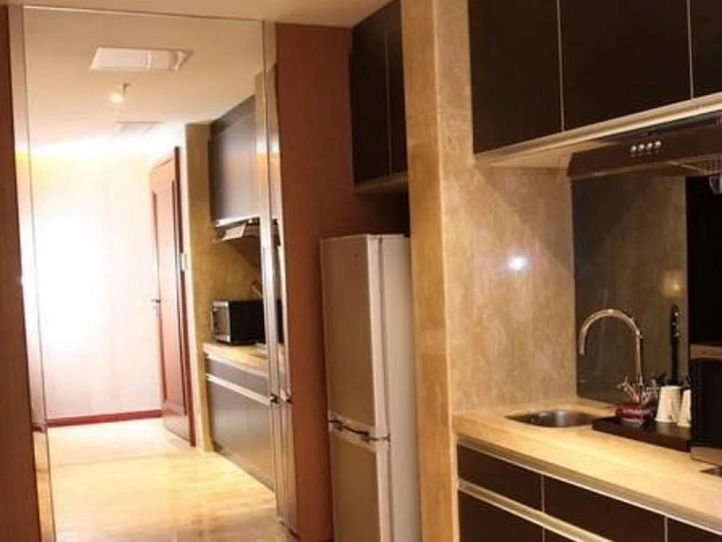 Zhongshan Huahong Aparthotel