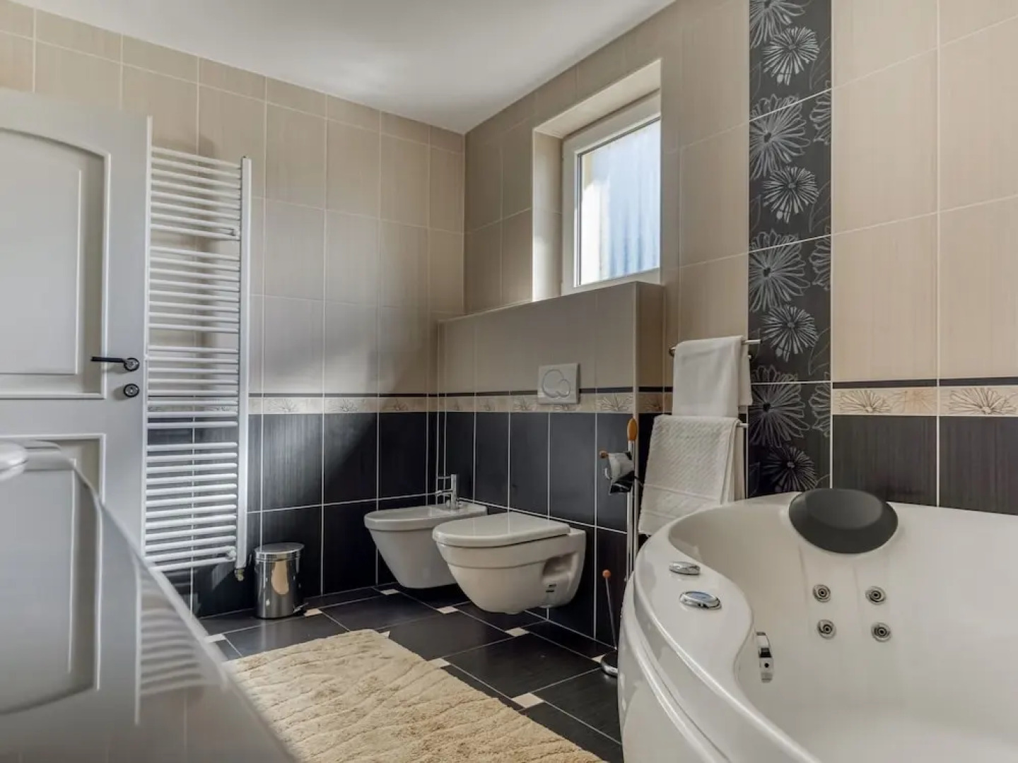 Serene Holiday Home in Zagreb With Jacuzzi