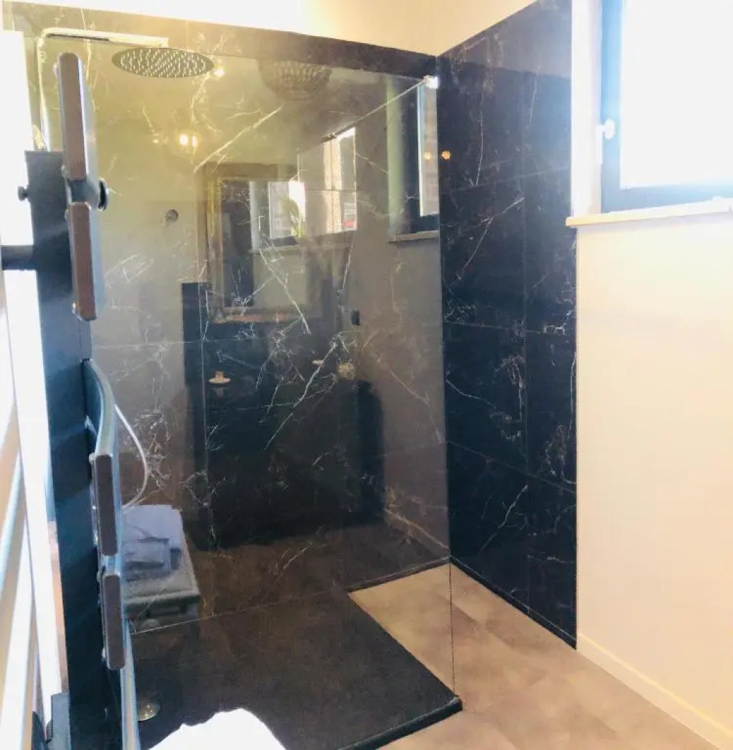 Appartement Bel Air - Terrasse avec jacuzzi - Accès Piscine