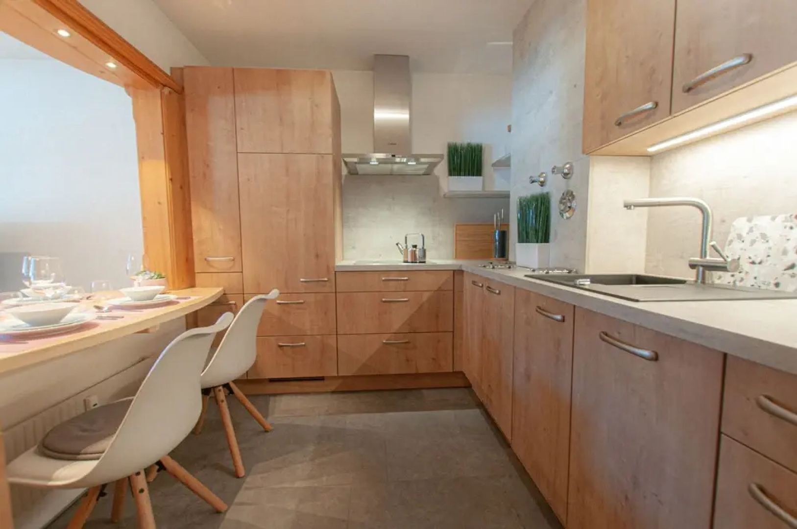 Ruhige Alpine Suite im Zentrum by Stayfritz