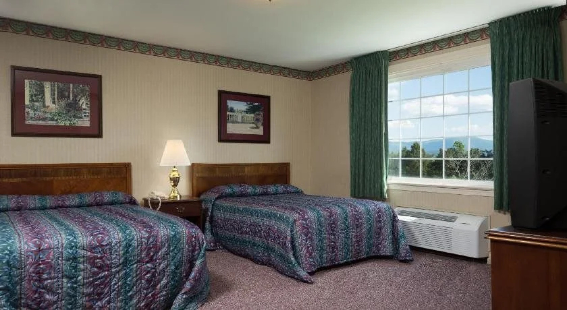 Luray Caverns Motels