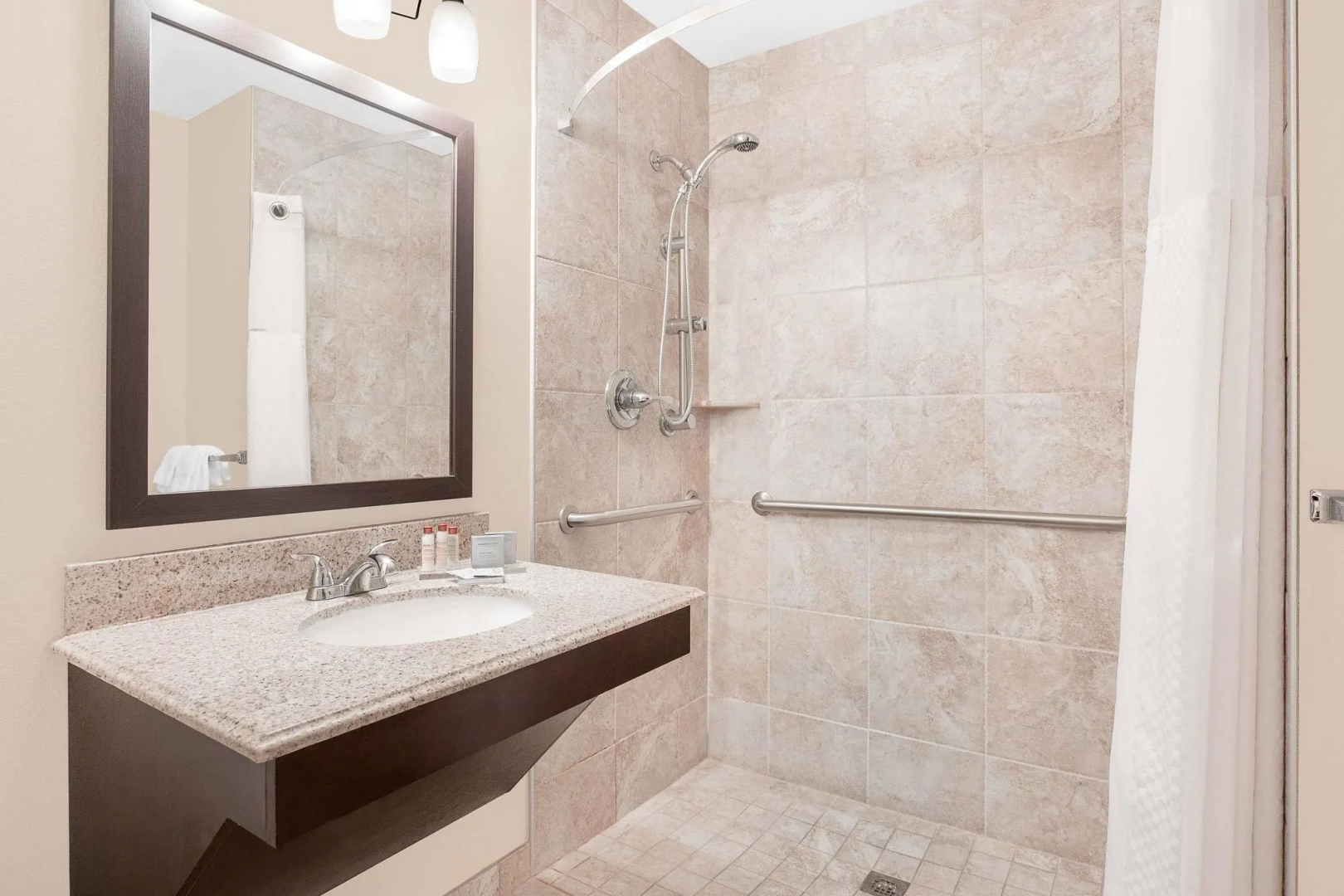 Holiday Inn Express Gulfport Beach by IHG
