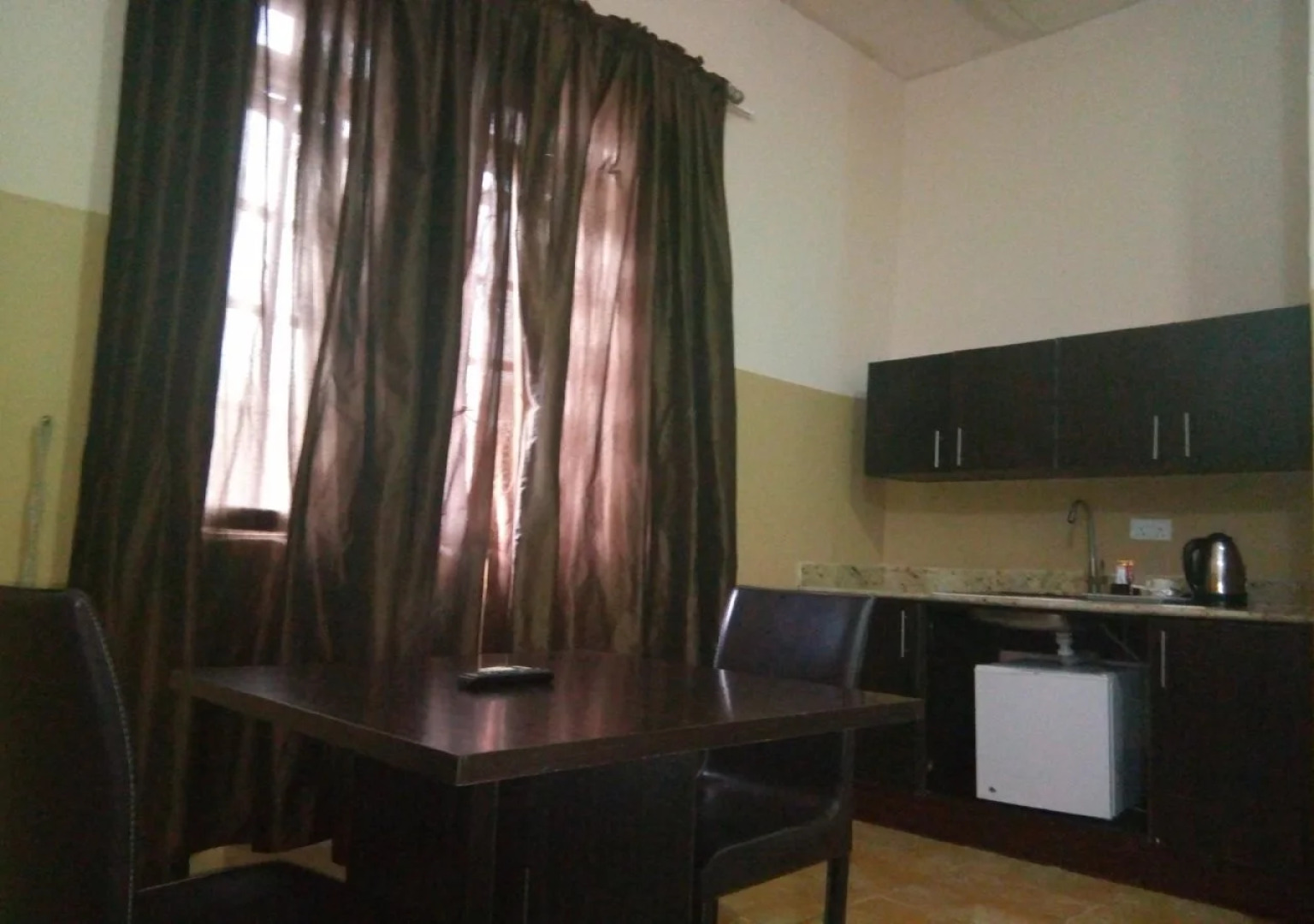 Kapital Klub & Apartments