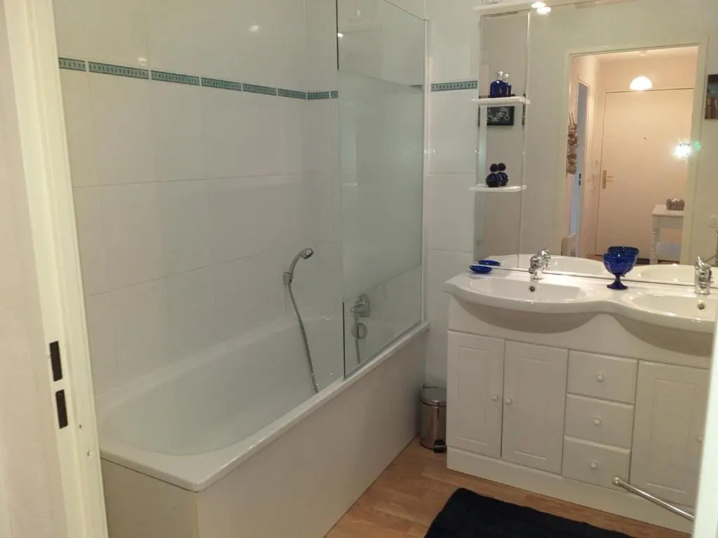 Appartement cosy, avec balcon, vue mer, 200m plage, wifi, 5 personnes, Criel sur mer