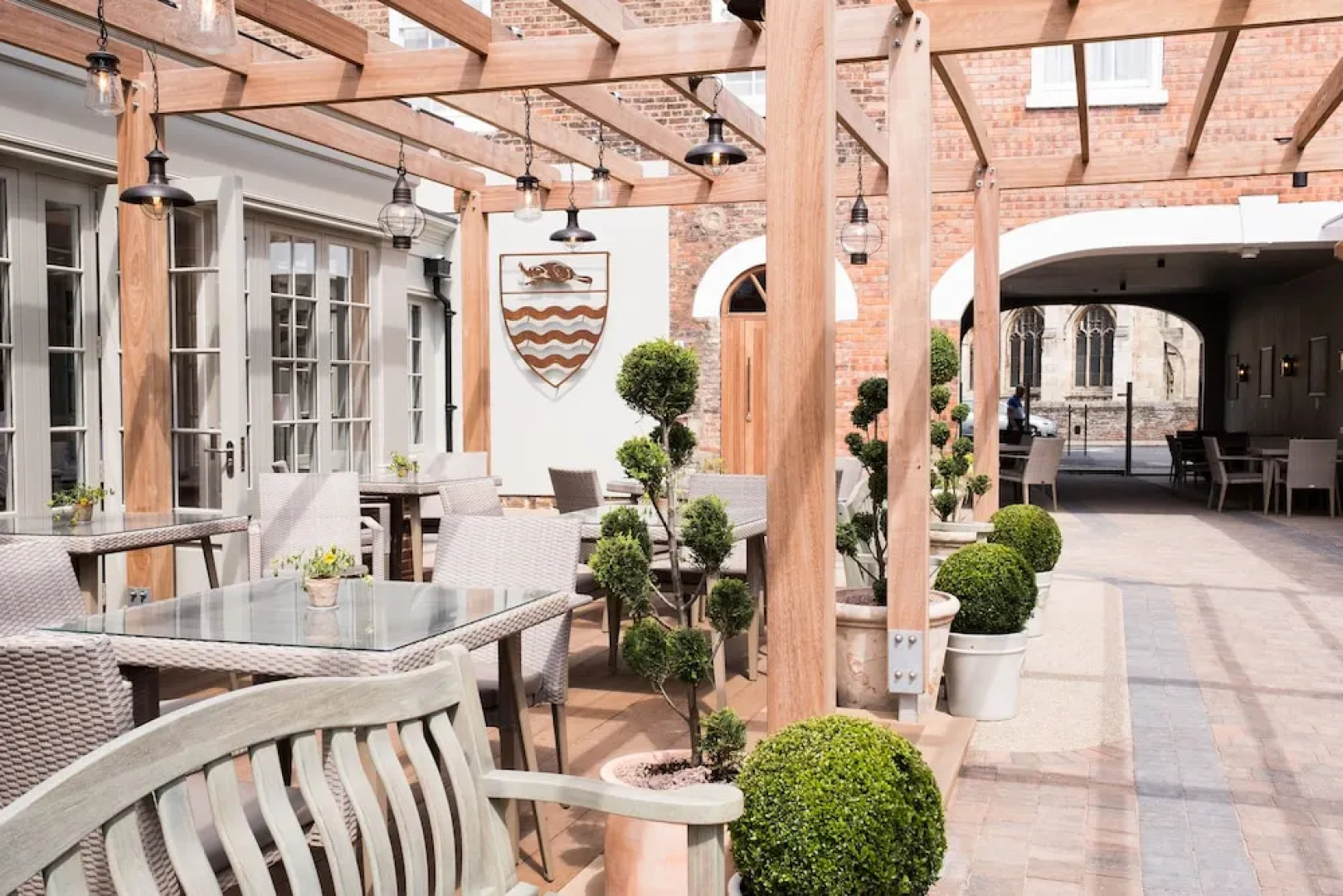 Beverley Arms Hotel