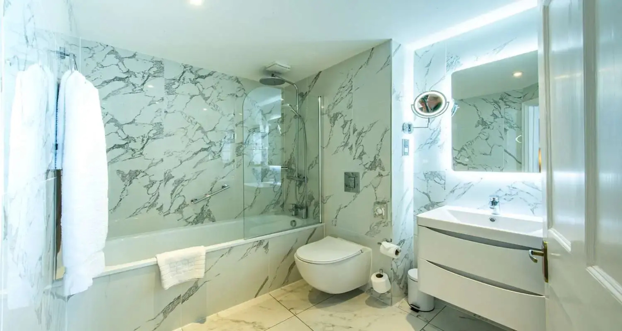 Dover Marina Hotel & Spa, Tapestry Collection by Hilton