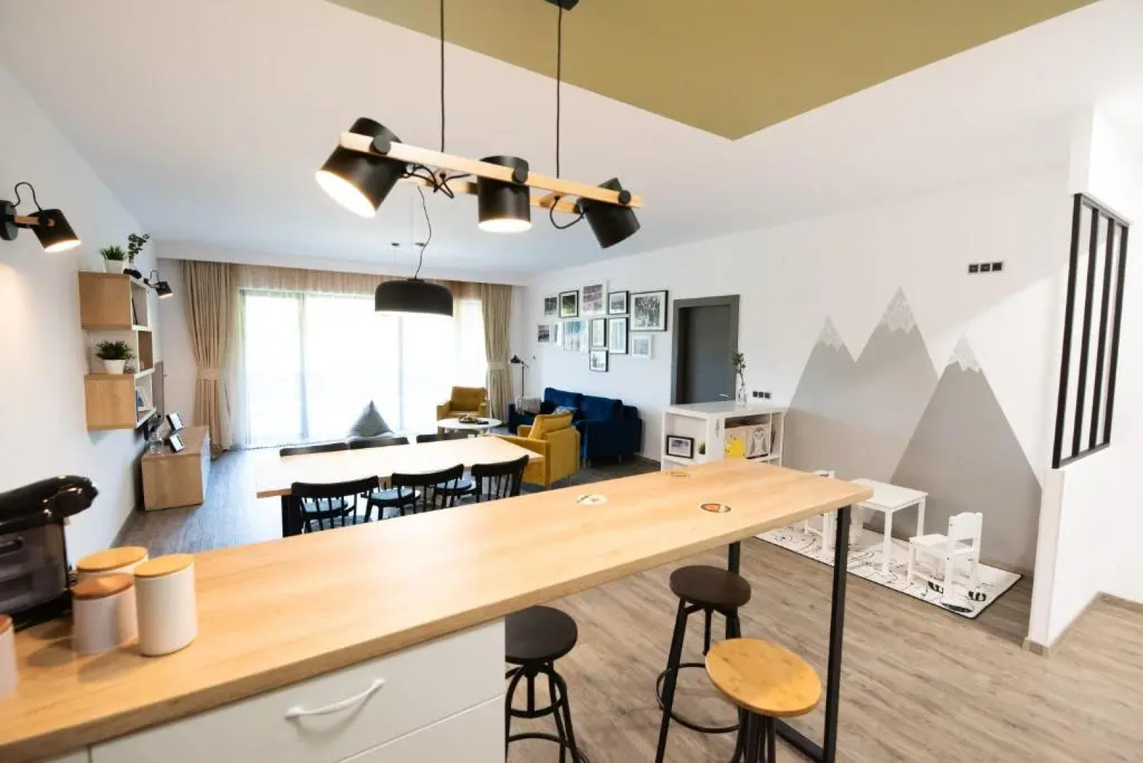 Silver Mountain Panoramic View G1 48