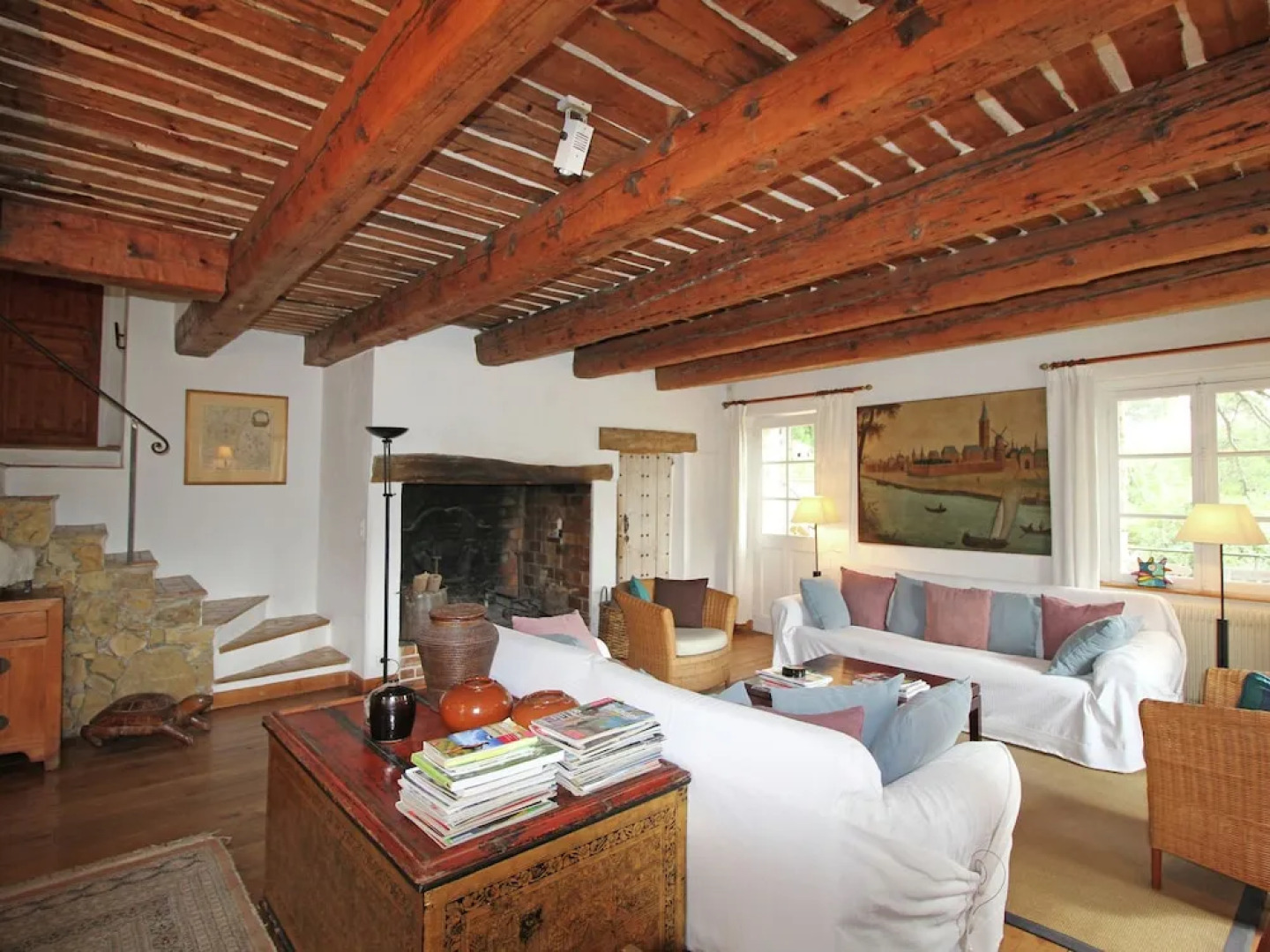 Peaceful Mansion With Swimming Pool at Fayence