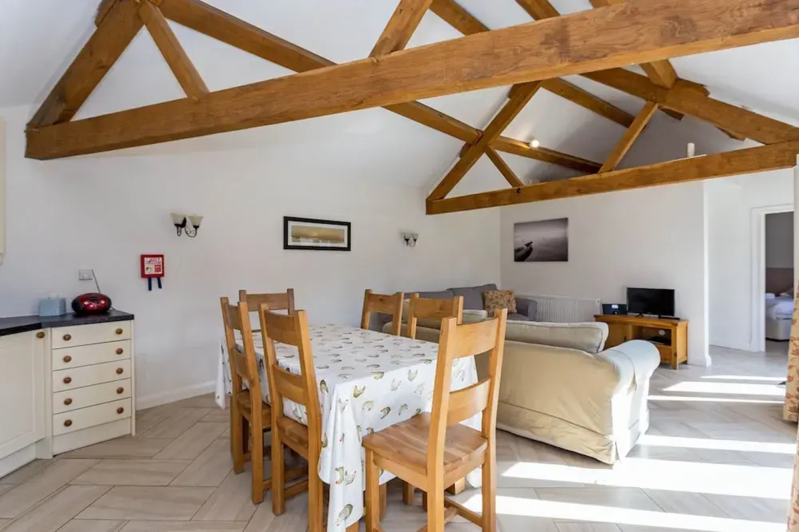 Classic Cotswolds Home near Littleworth