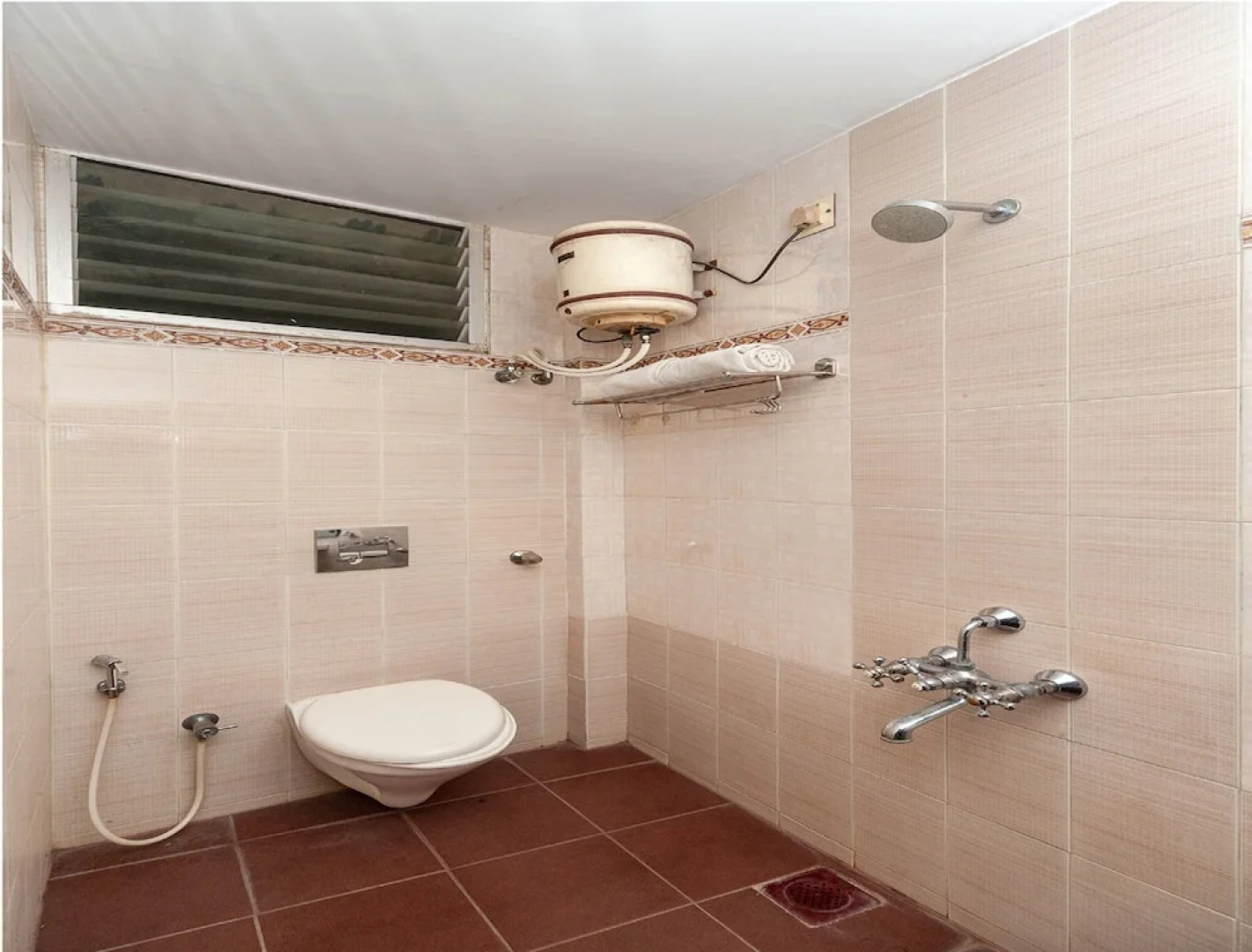 Treebo Trend Lake View Park