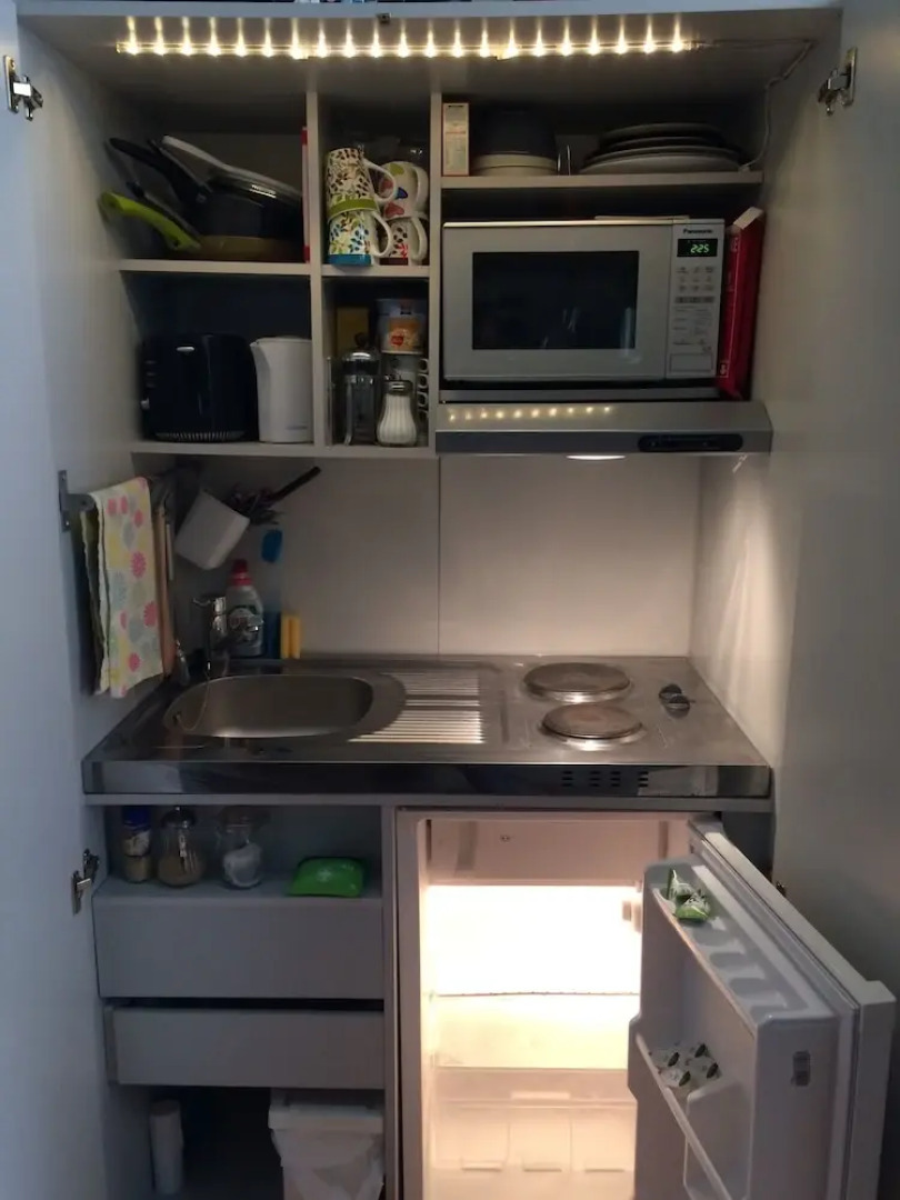 Cannon Spa Brighton Beach Apartments