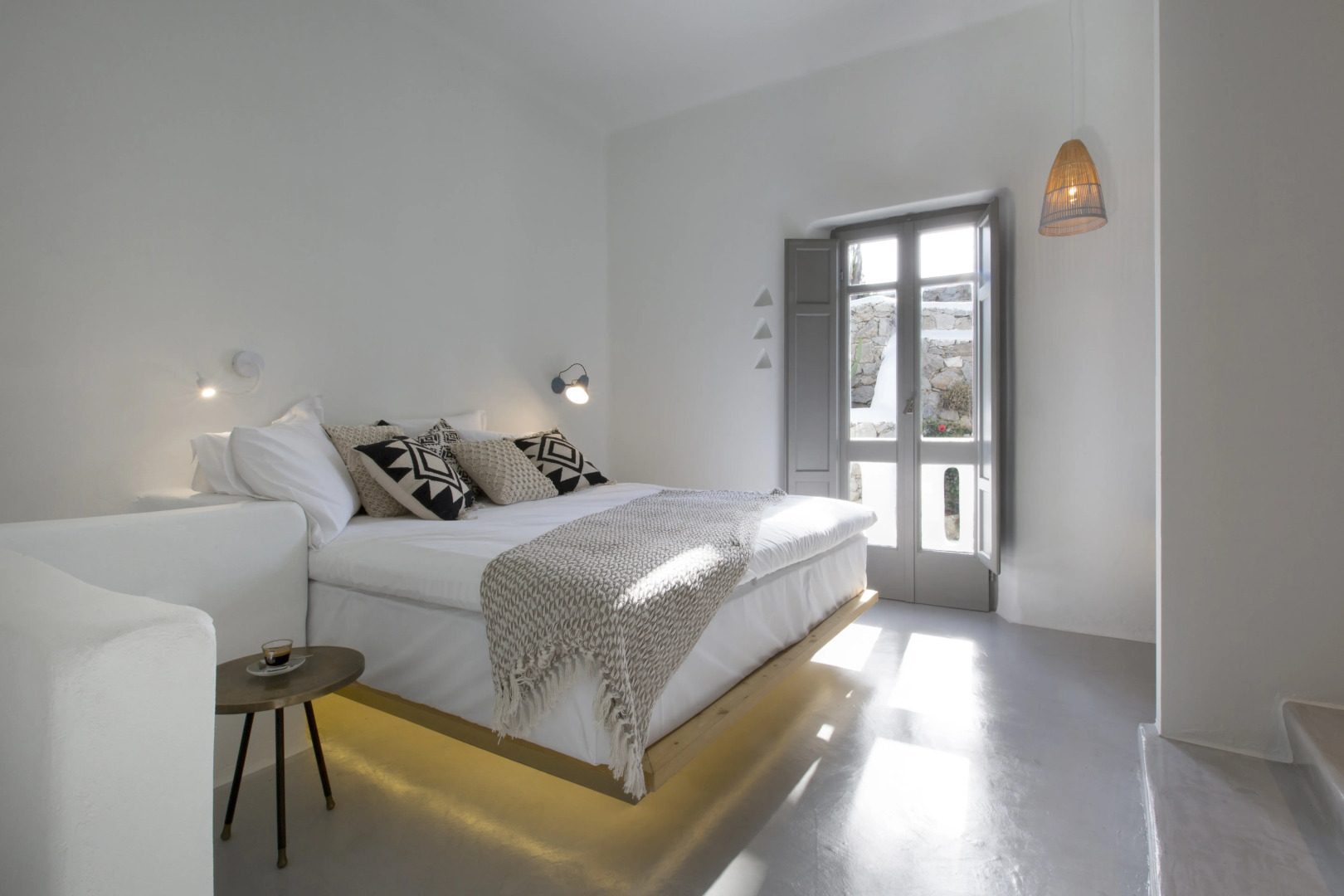 Dreambox Mykonos Suites and Mini Villas