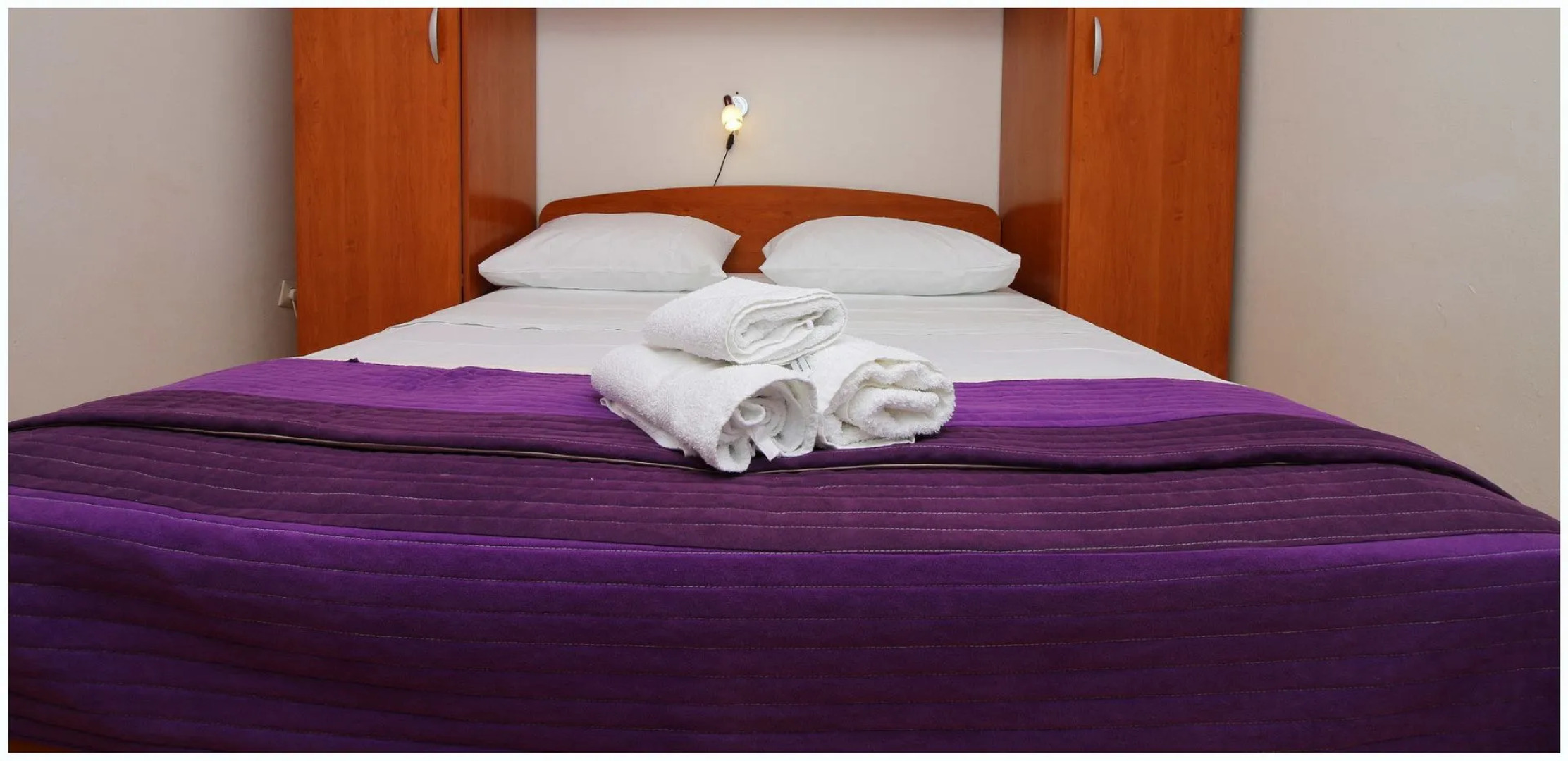 Apartment Elvi - amazing position & parking: A2 Primosten, Riviera Sibenik