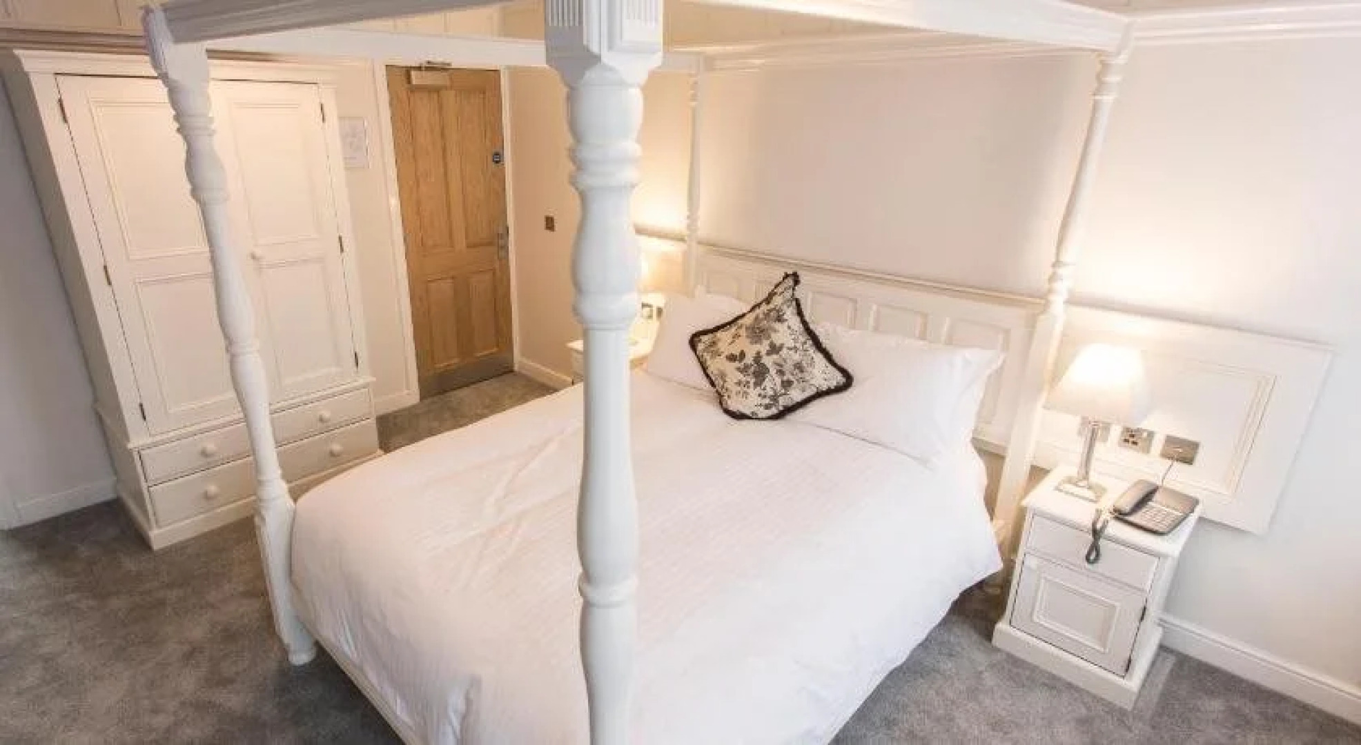 The White Hart Hotel