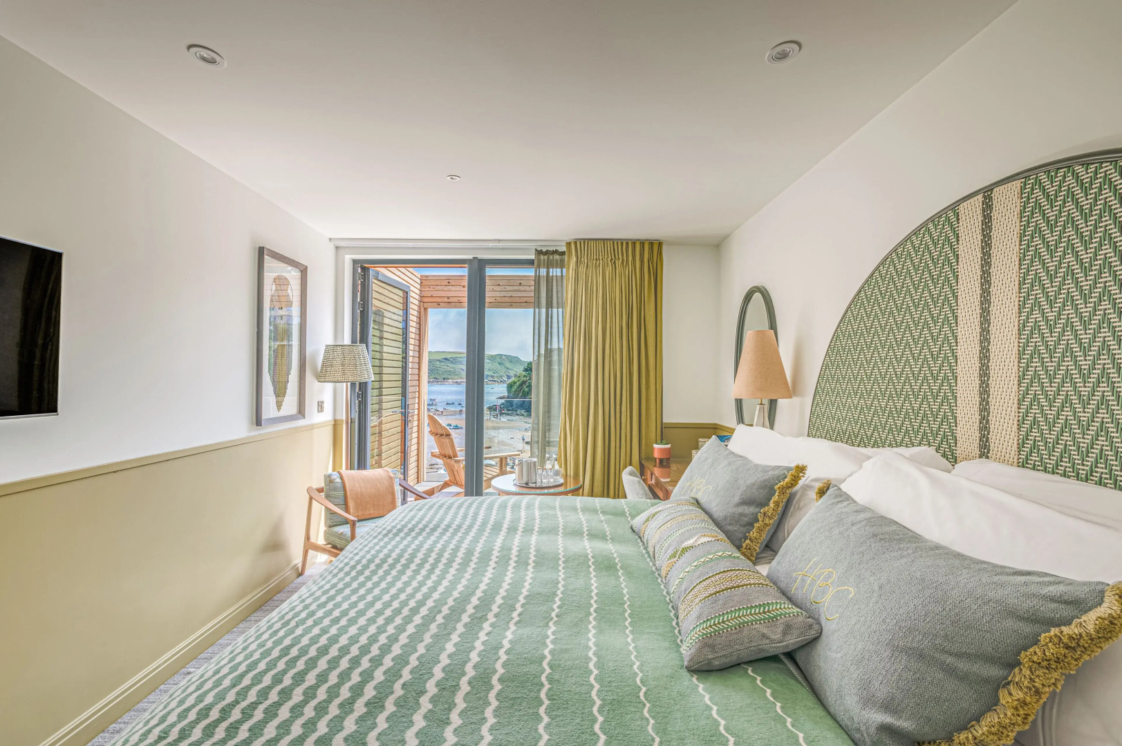 Harbour Beach Club & Hotel