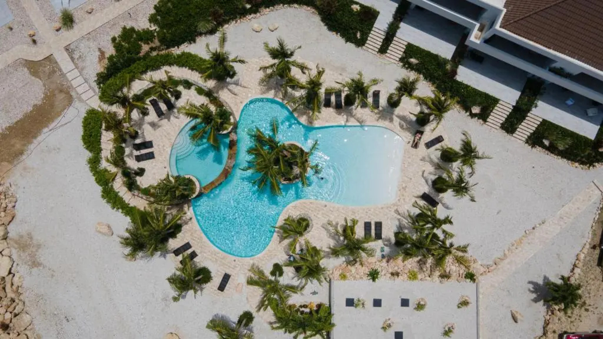 The Reef 28 Blue Bay Curacao