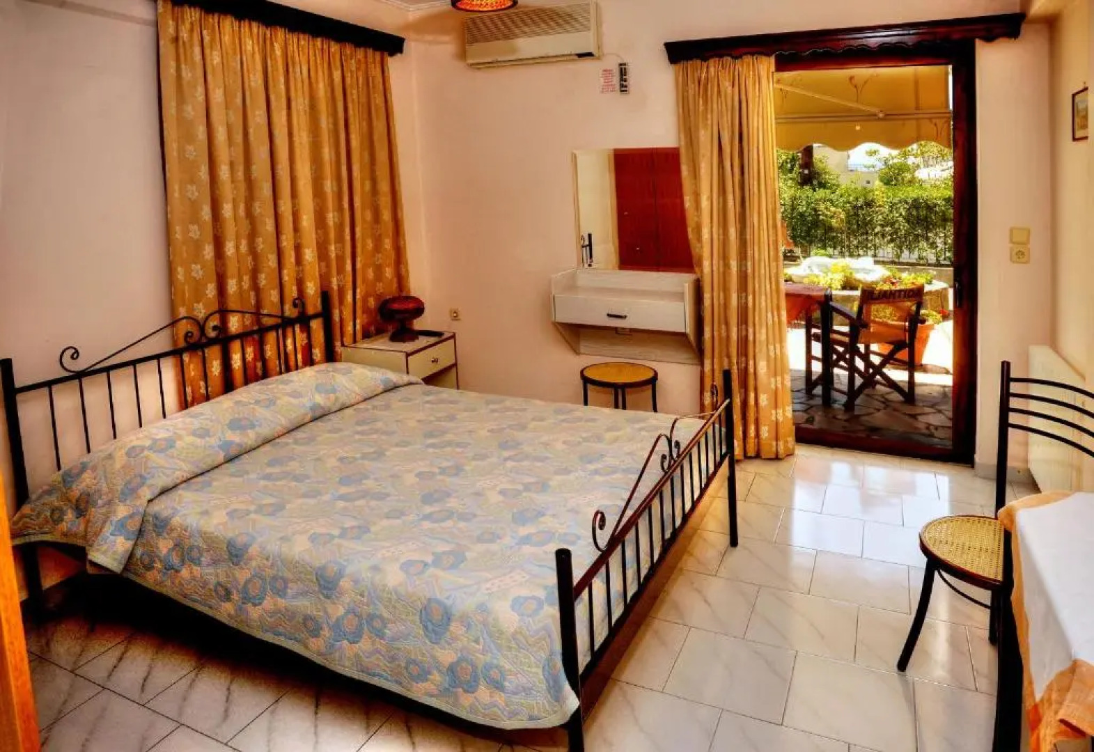 Iliahtida Apartments