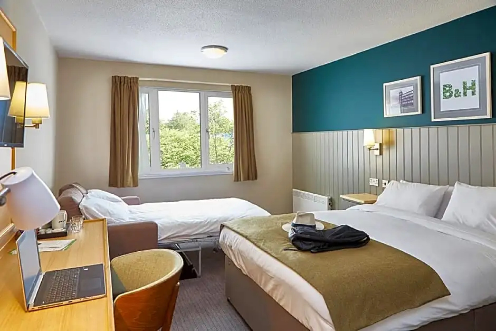 The Boat & Horses Inn