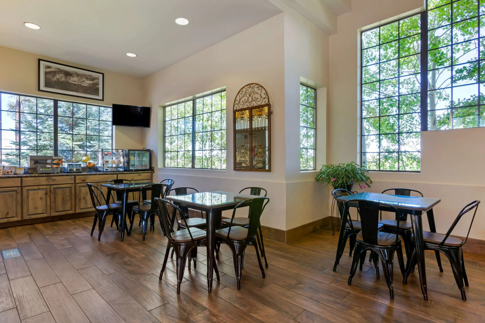 Best Western Paint Pony Lodge