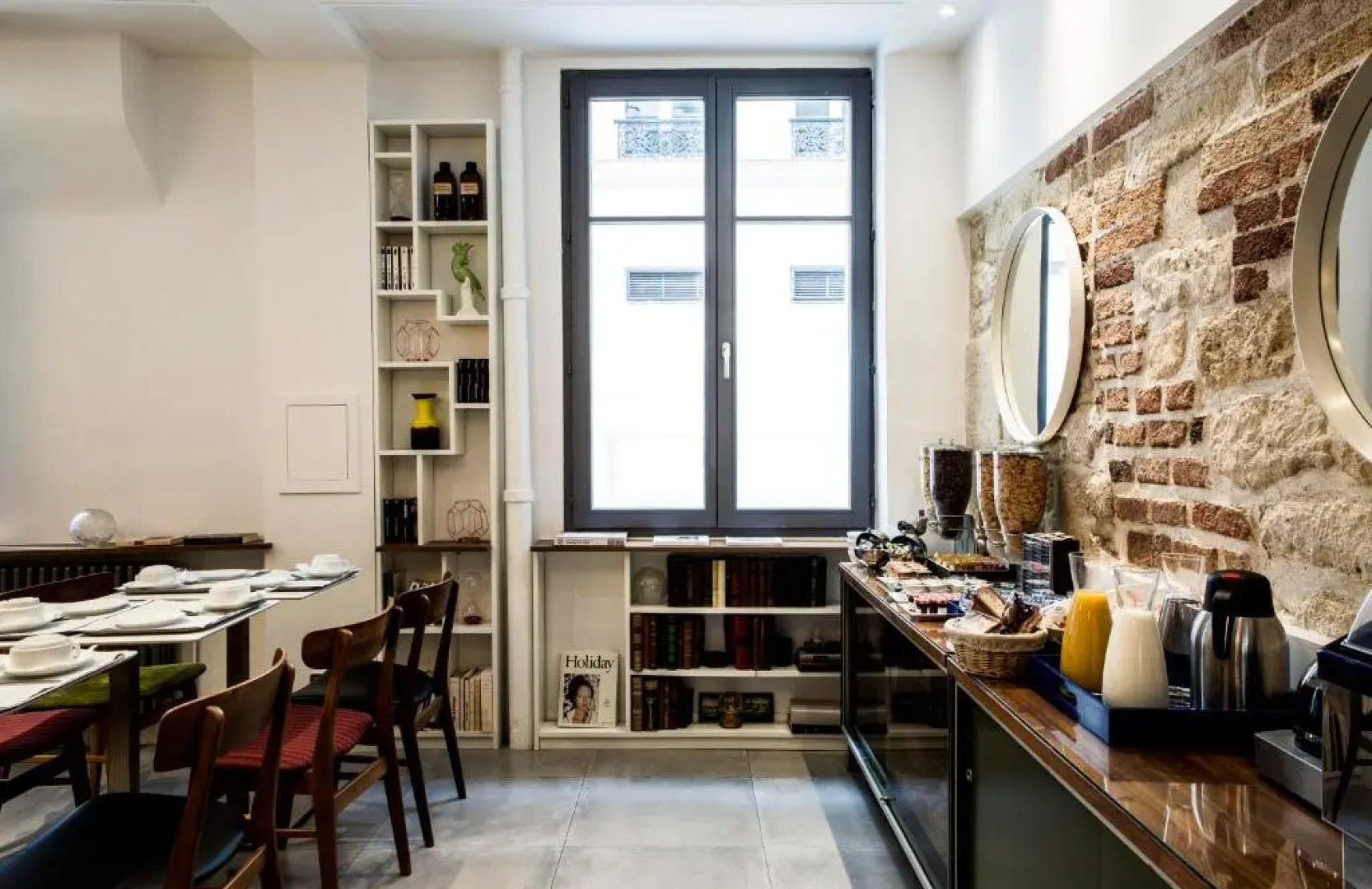 Отель Beaurepaire